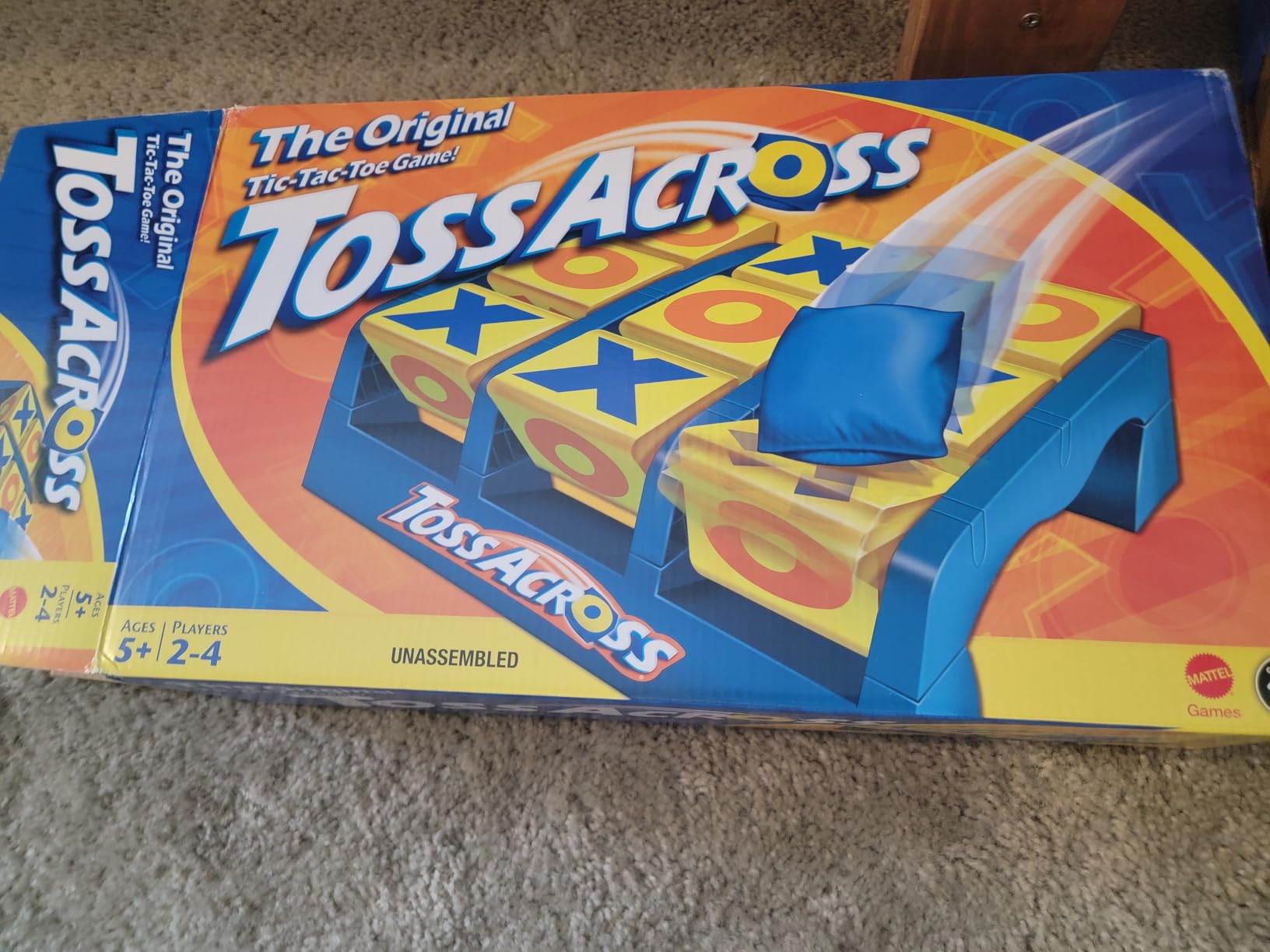 Mattel Games Toss Across Indoor Outdoor Game for Ages 5+, 2-4 Players | 3-in-a-Row Bean Bag Throwing Tic-Tac-Toe customer photo 1