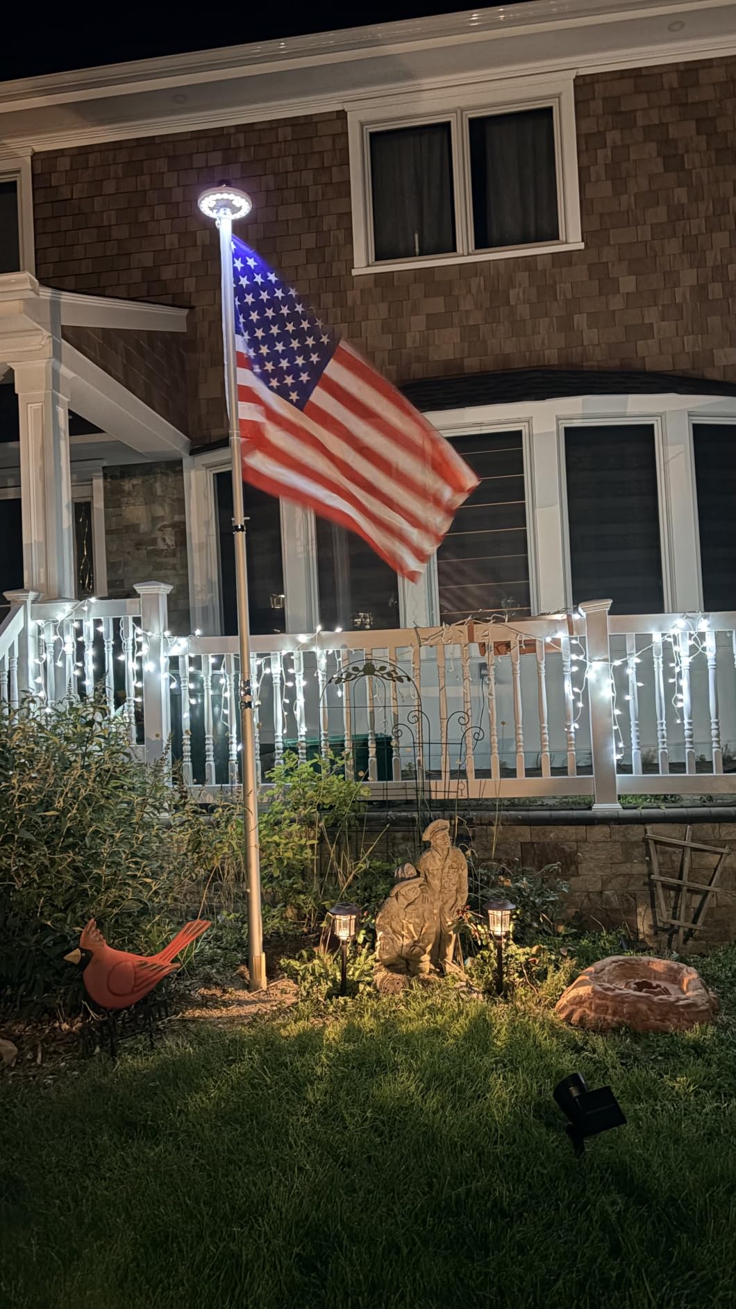 25FT Telescopic Flag Pole with Solar Lights - Outdoor Flagpole Kit customer photo 2