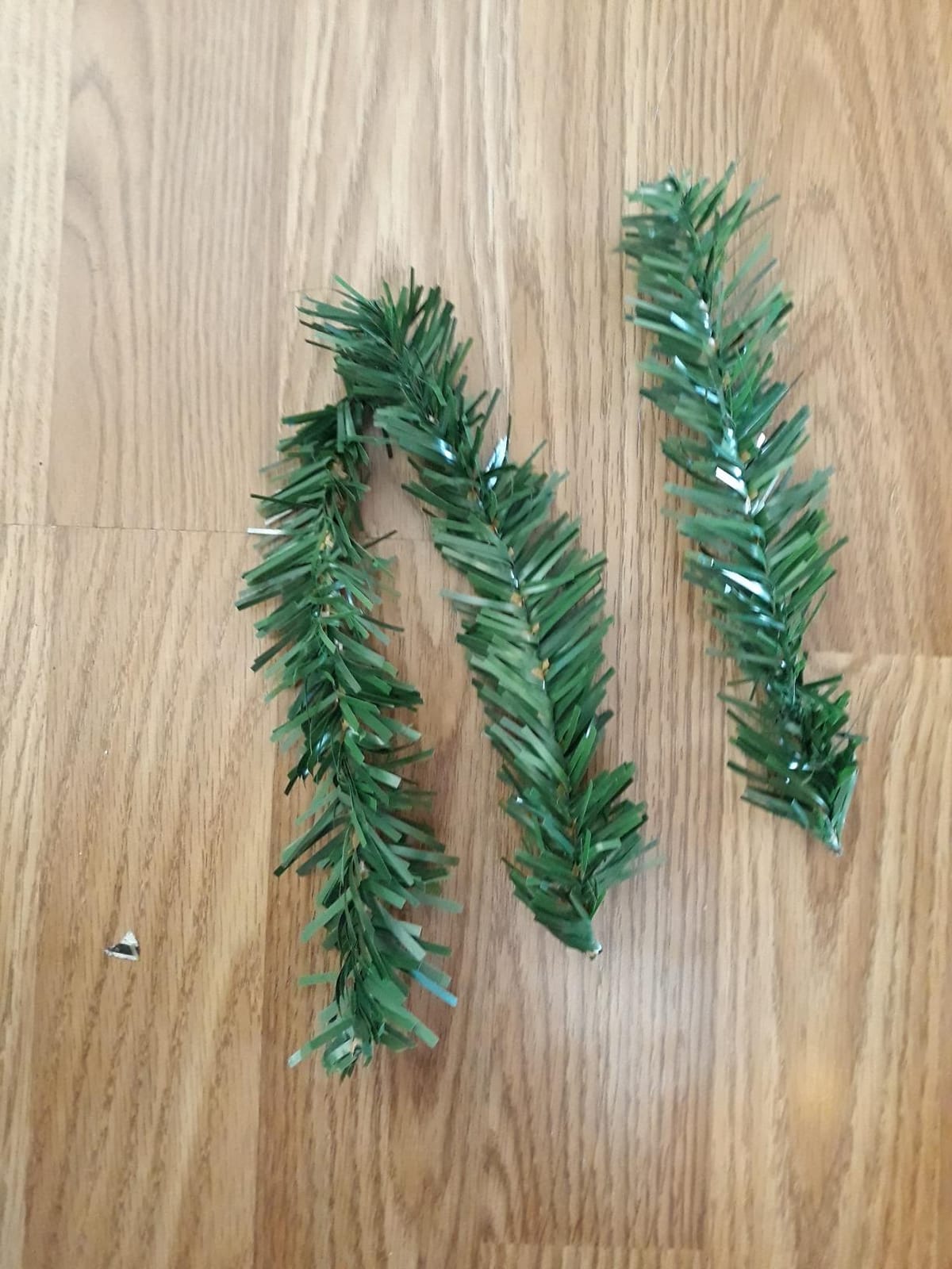 Best Choice Products Artificial Christmas Tree, 9ft Premium Pre-Lit Realistic Spruce Holiday Decor w/Dense Branches, Metal Base - Green Spruce customer photo 1