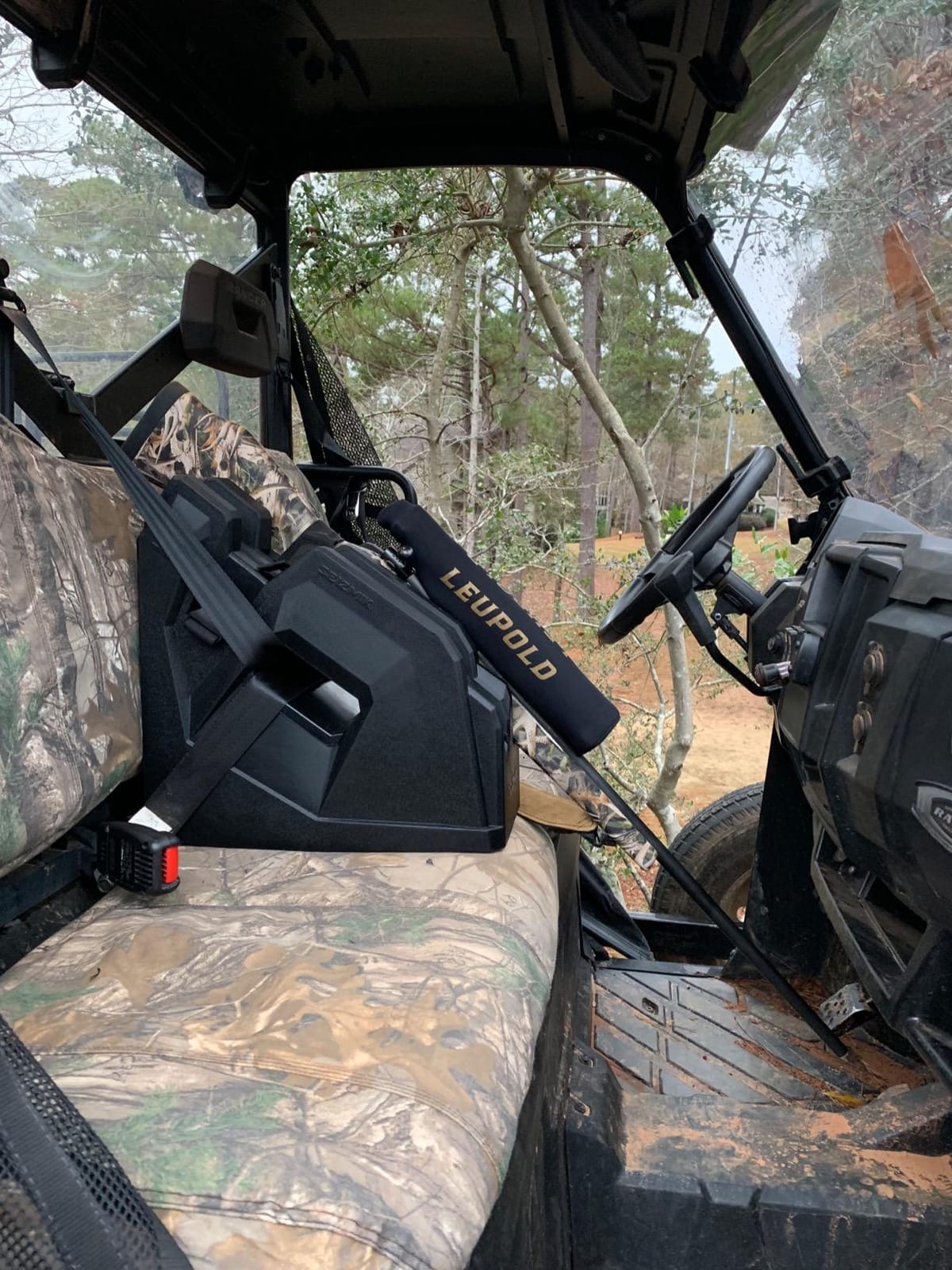 Seizmik ICOS UTV Gun Holder | Universal In Cab On Seat Gun Mount | Holds Two Firearms | Compatible with Polaris, Can Am, Kawasaki, and More UTV Side by Sides customer photo 2