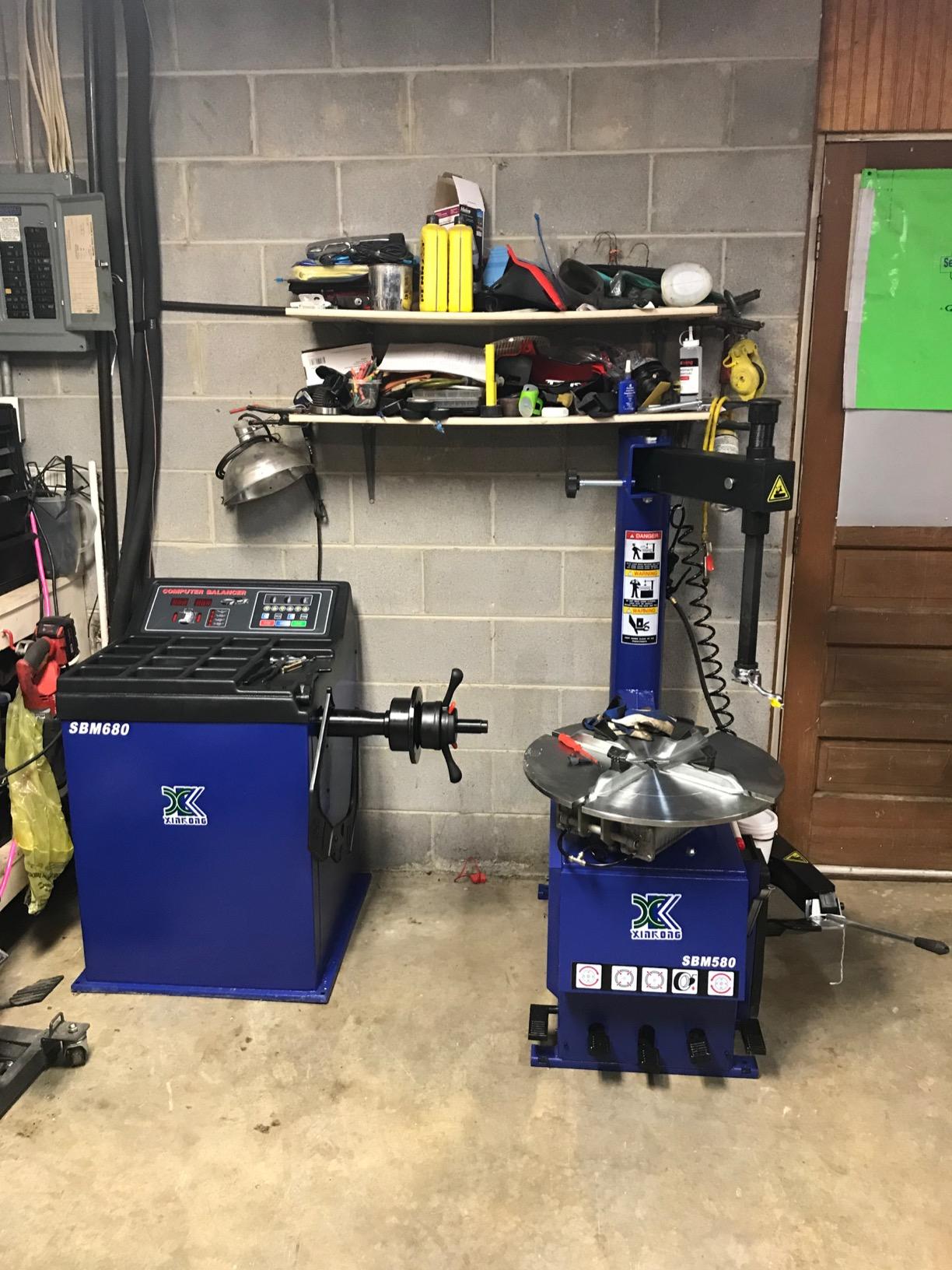 XK Tire Changers Machine and Wheel Balancer Combo, 110V, 2.0HP, Max Tire Diameter 37 in, Multi Balancing Modes for Automotive Repair Shops, Home Garages, 36 Month Part Replacements customer photo 1