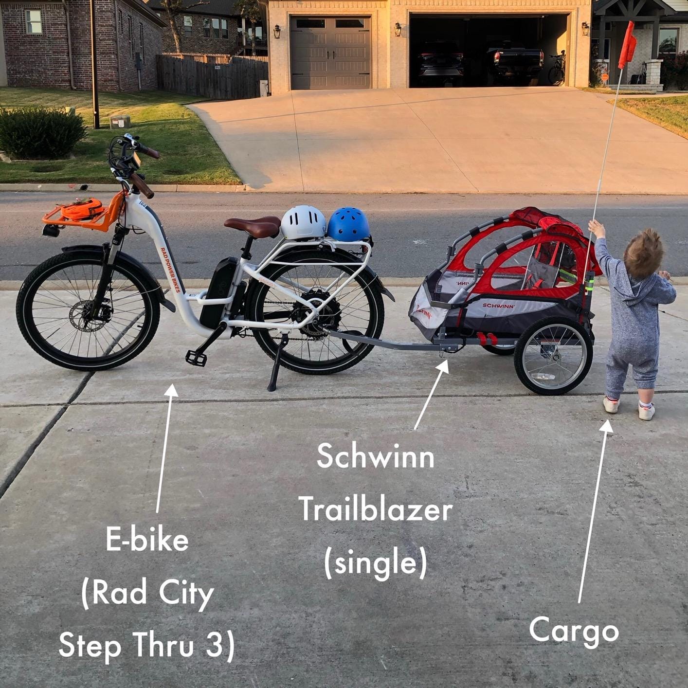 Schwinn Trailblazer Plus Kids Bike Trailer, Single Seat, Universal Coupler, Folding Frame, Quick-Release Wheels, Canopy with Bug Screen and Weather Shield, Schwinn Bike Trailer for Kids customer photo 2
