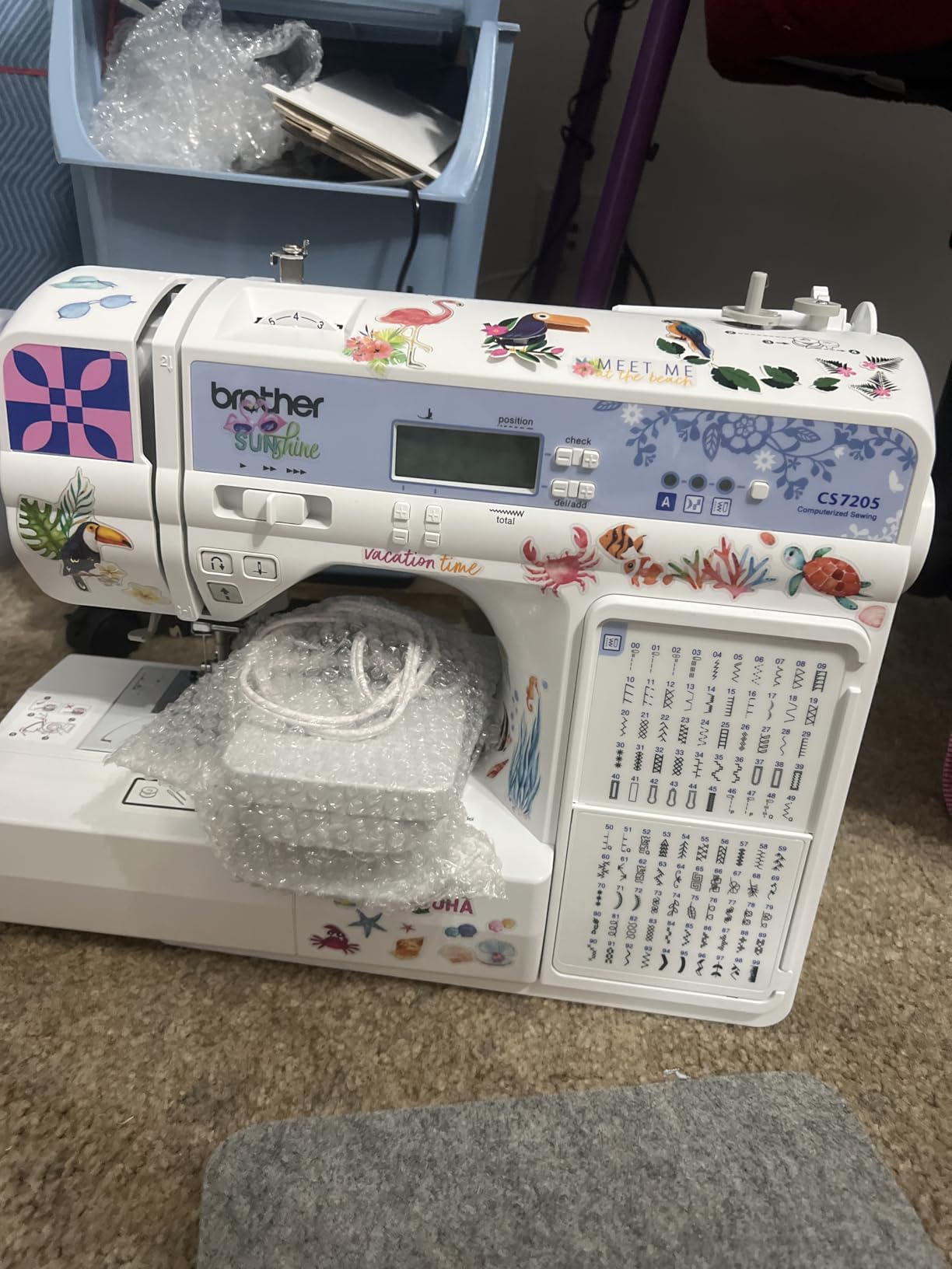 Brother CS7205 Computerized Machine, 150 Built Stitches, 1 Font, Wide Table, 11 Sewing Feet, White | 205 Built-in Stitches, 8 One-Step Buttonholes, Auto Needle Threader, 11 Accessory Feet, Wide Table customer photo 2