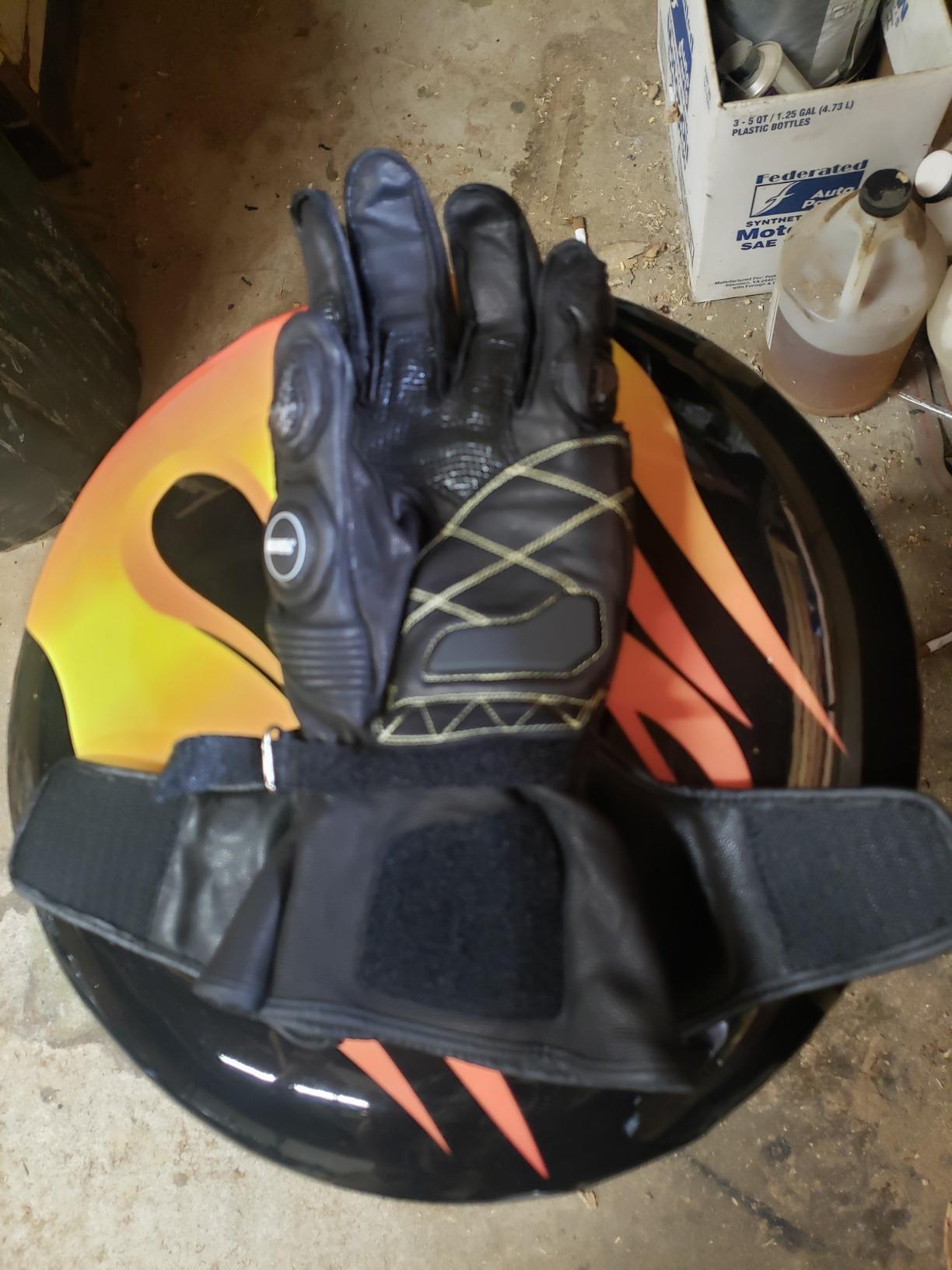 ILM Air Flow Leather Motorcycle Gloves for Men and Women Model GRC01L customer photo 1