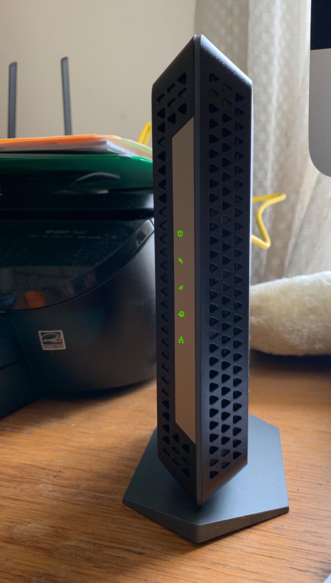 NETGEAR Cable Modem DOCSIS 3.1 (CM1000) Gigabit Modem, Compatible with All Major Cable Providers Including Xfinity, Spectrum, Cox, for Cable Plans Up to 1 Gbps customer photo 2