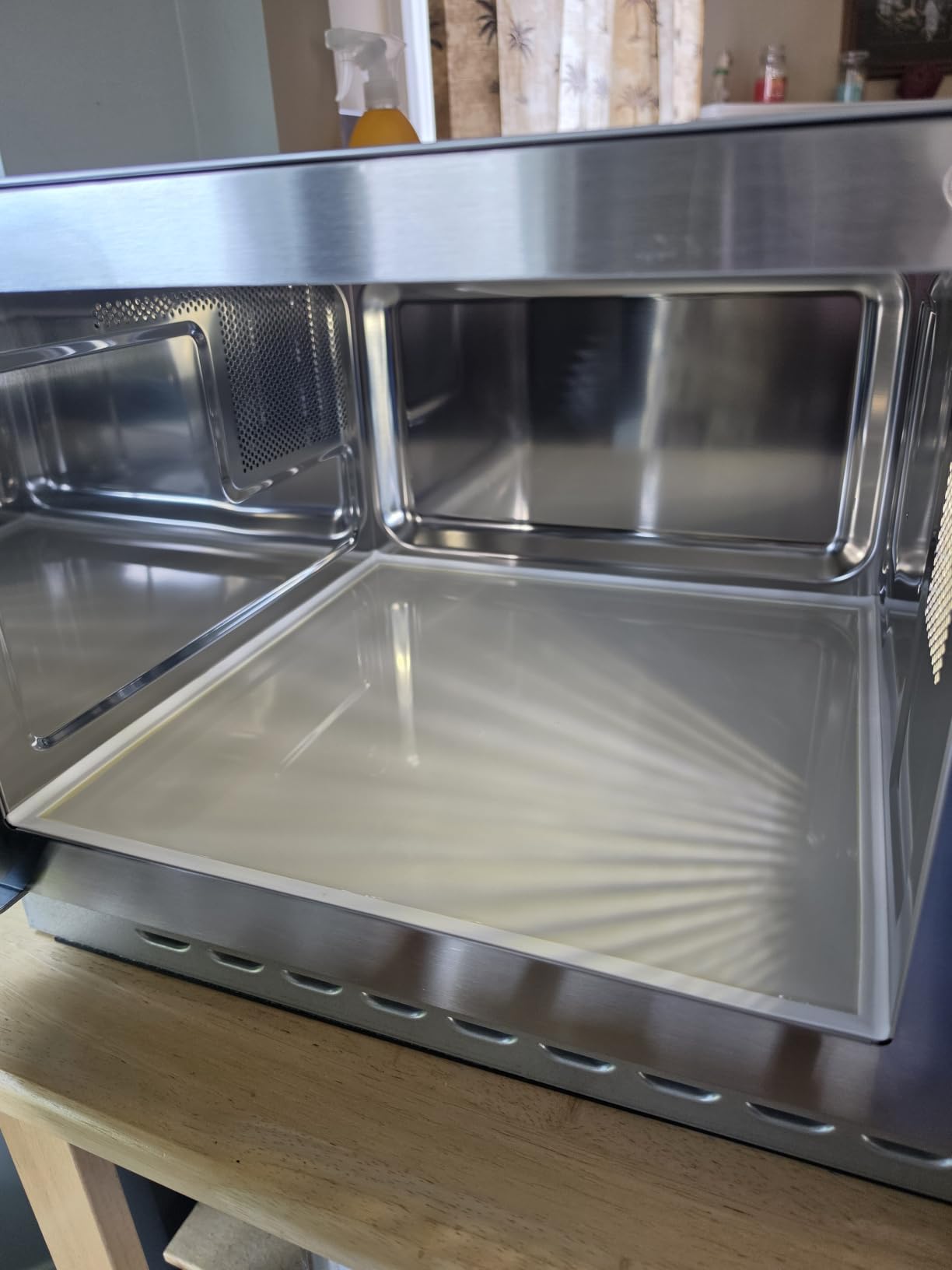 Midea Equipment 1025F0A Countertop Commercial Microwave Oven with Dial, 1000W, Stainless Steel, .9 CuFt customer photo 2