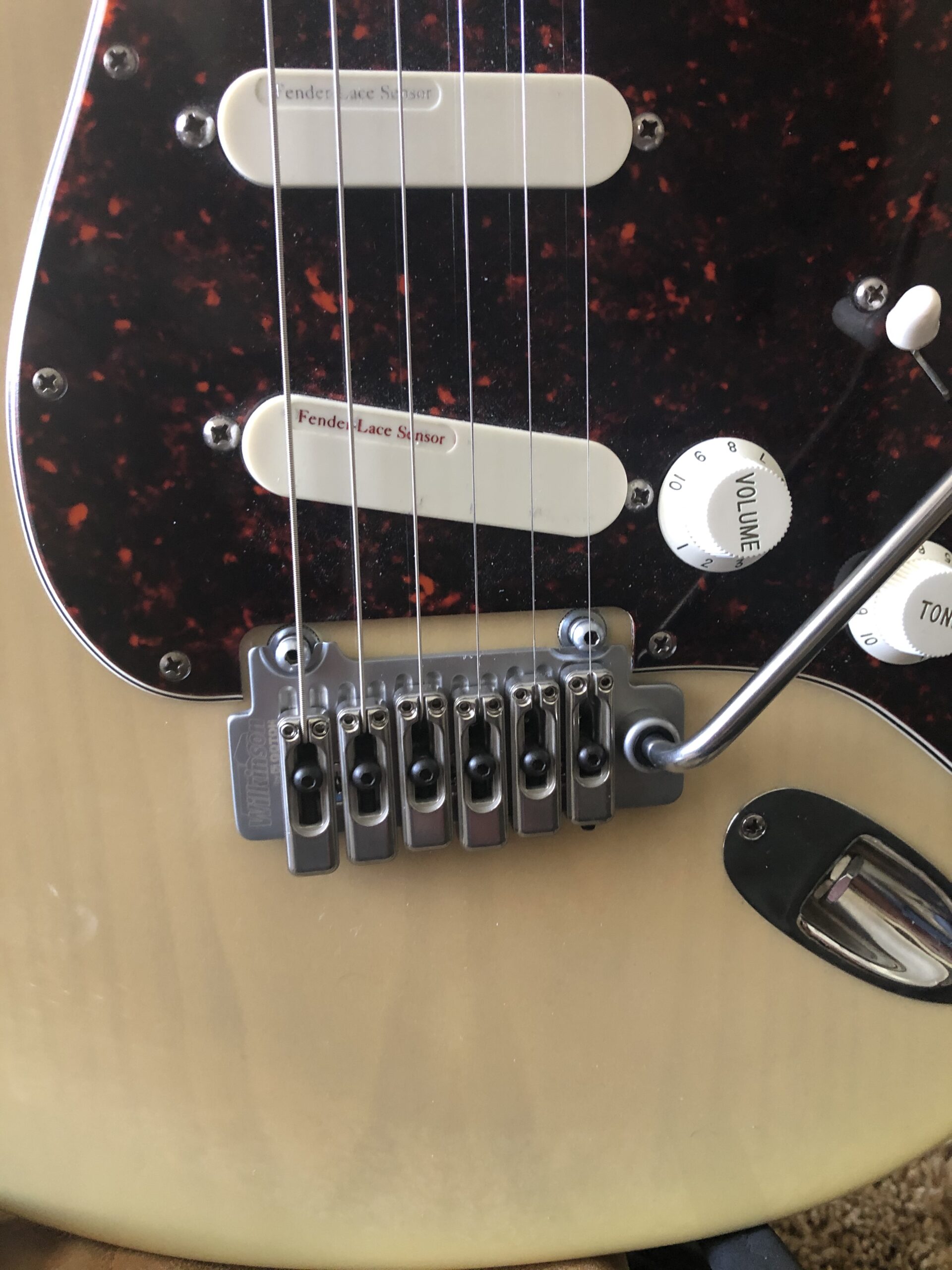 Wilkinson/Gotoh VS-100N Tremolo, Chrome customer photo 1