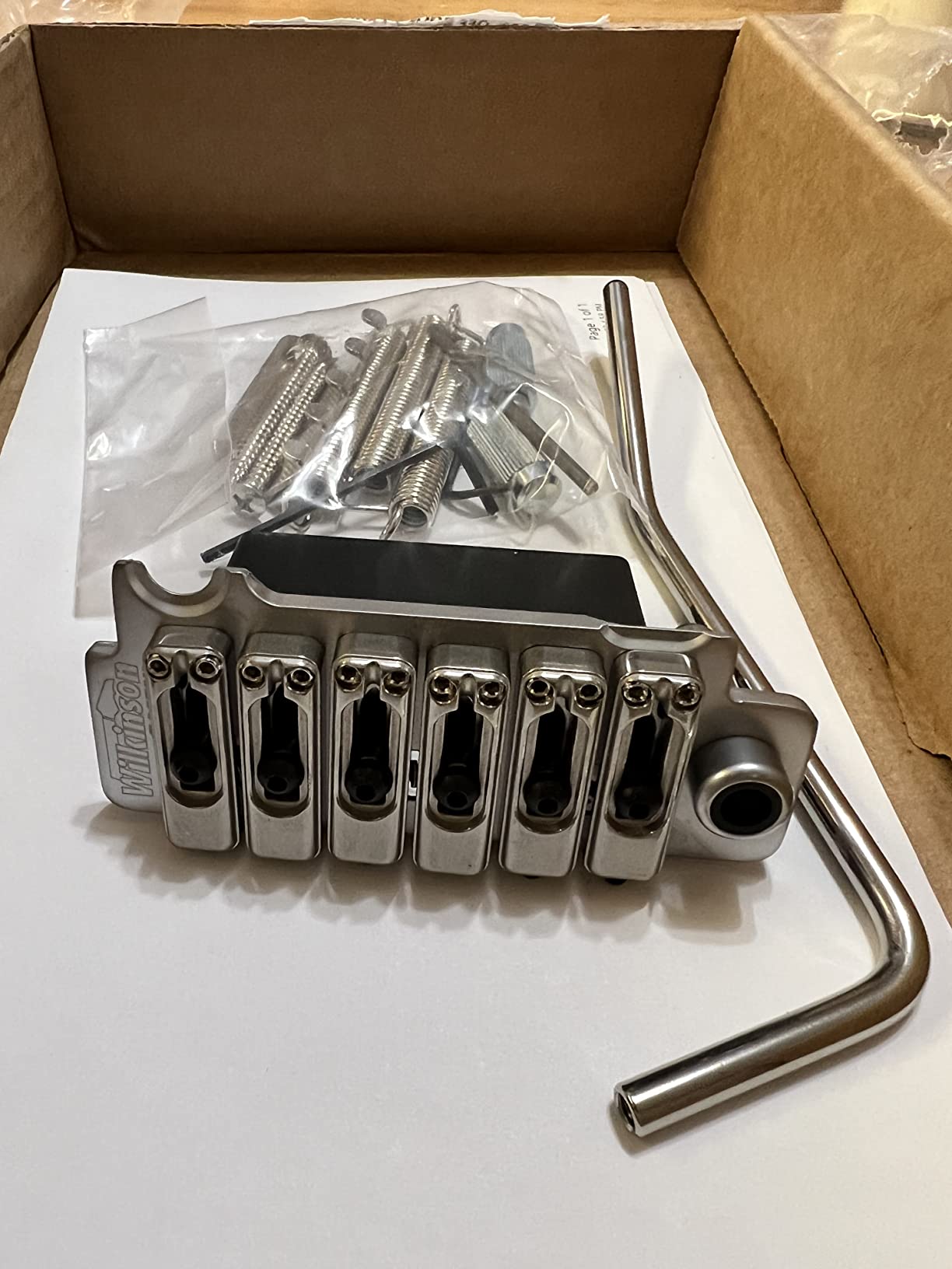Wilkinson/Gotoh VS-100N Tremolo, Chrome customer photo 2