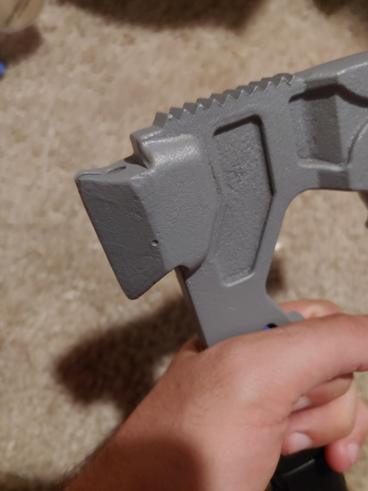 Vaughan 15 Inch Multi-Function Demolition Tool, Hammer, Nail Puller, Multi-Use, Heavy Duty Construction, DIY Hand Tools - Blue 050042 customer photo 2