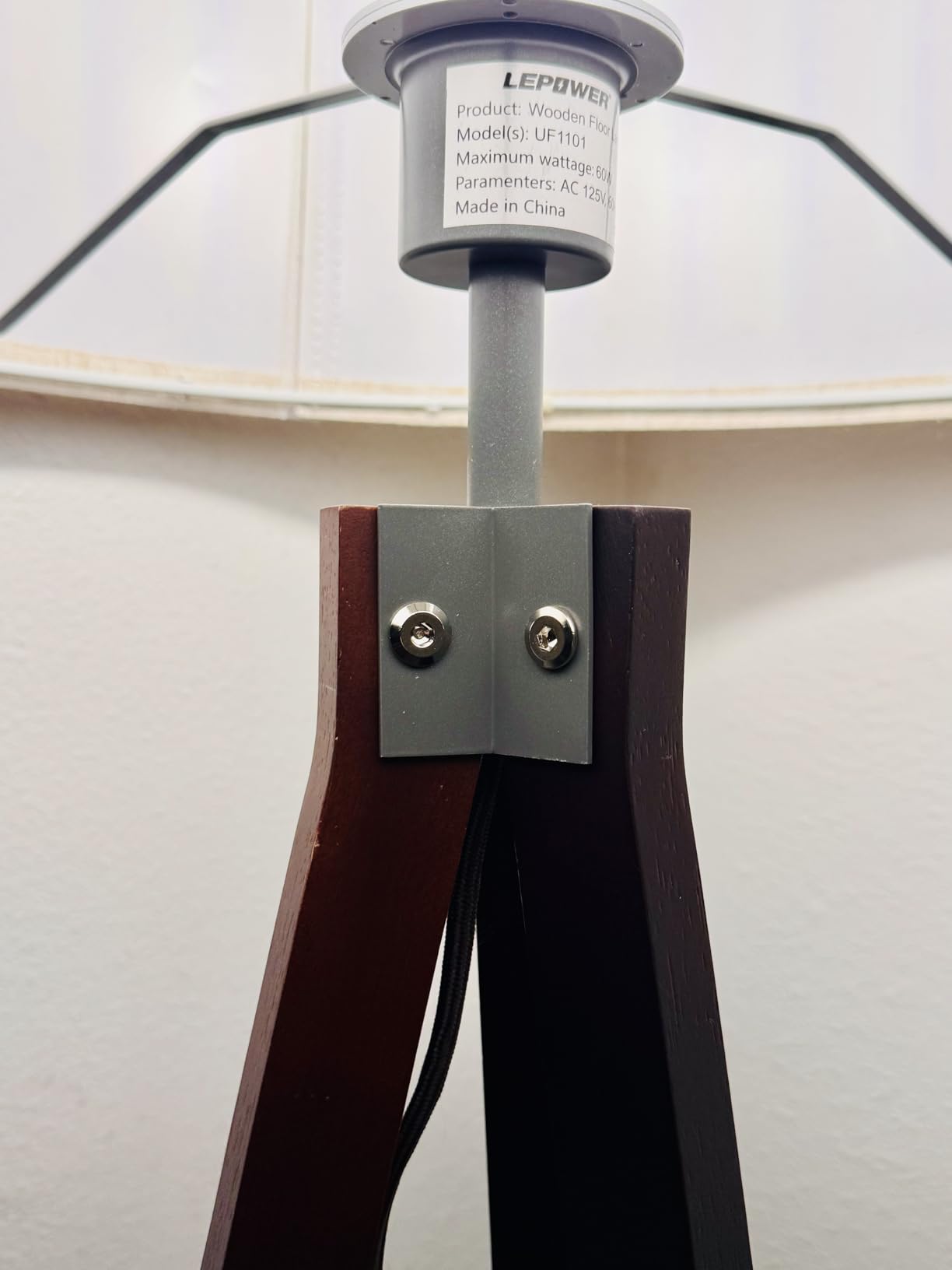 LEPOWER Tripod Floor Lamp Mid Century Modern Standing Lamps for Living Room, Light-Diffusing Linen Shade, Premium Rubberwood Tripod with E26 Base, Adding Warmth to Bedroom, Office & Study Corner Brown customer photo 2