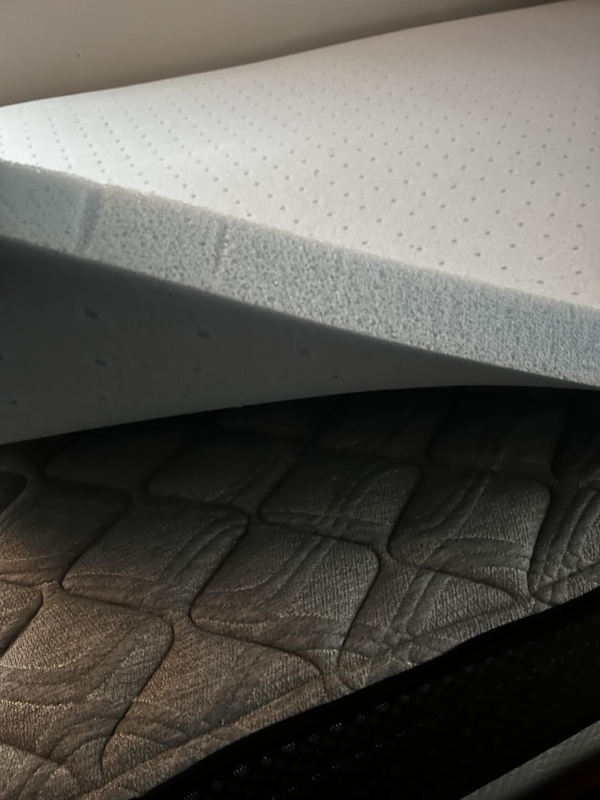 Best Price Mattress 3 Inch Ventilated Memory Foam Mattress Topper, Cooling Gel Infusion, CertiPUR-US Certified, Dorm Essentials, Queen customer photo 1