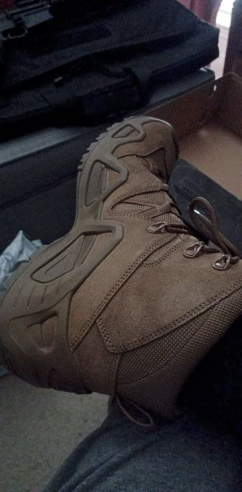 Lowa Men's Zephyr GTX Mid Hiking Boot customer photo 1