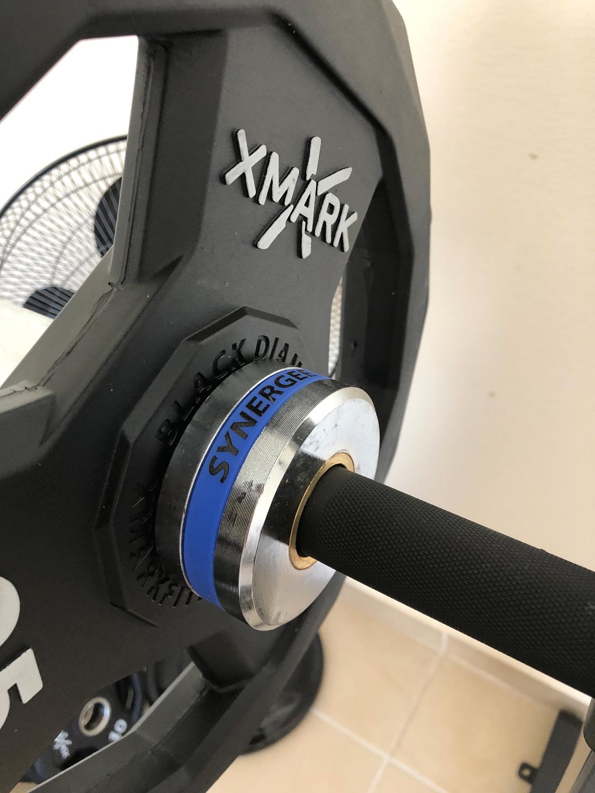 Synergee Open 15kg and 20kg Black Phosphate and Chrome Olympic Barbell. Rated 1000lbs for Weightlifting and Powerlifting. customer photo 2