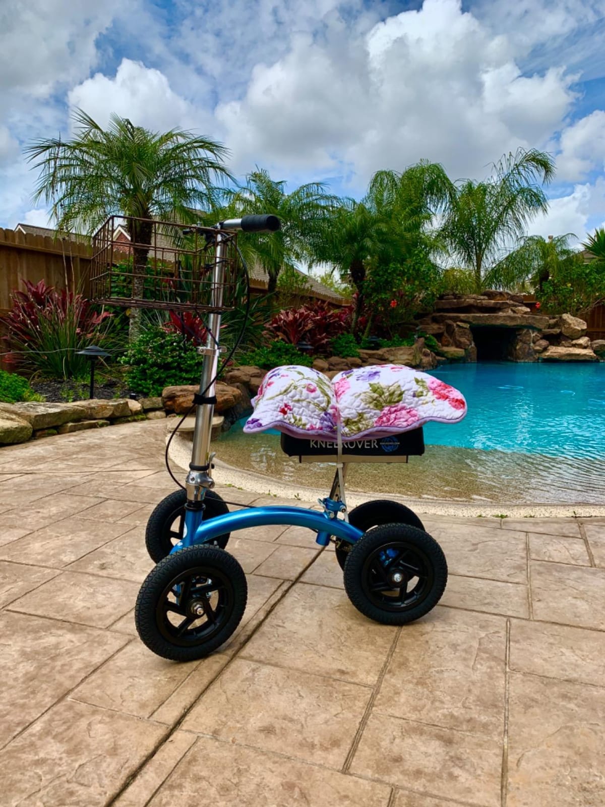 KneeRover Quad HC All Terrain Knee Scooter with Flat Free Wheels for Adults and Kids - Foot Surgery Knee Walker for Broken Ankle Foot Injuries Recovery - Best Knee Crutch Alternative (Matte Black) customer photo 1