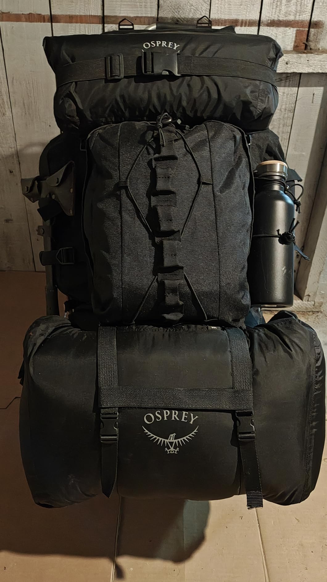 TRIPOLE Colonel 80 Litres Internal Frame Trekking and Hiking Rucksack + Detachable Day Pack, Rain Cover, Black customer photo 2
