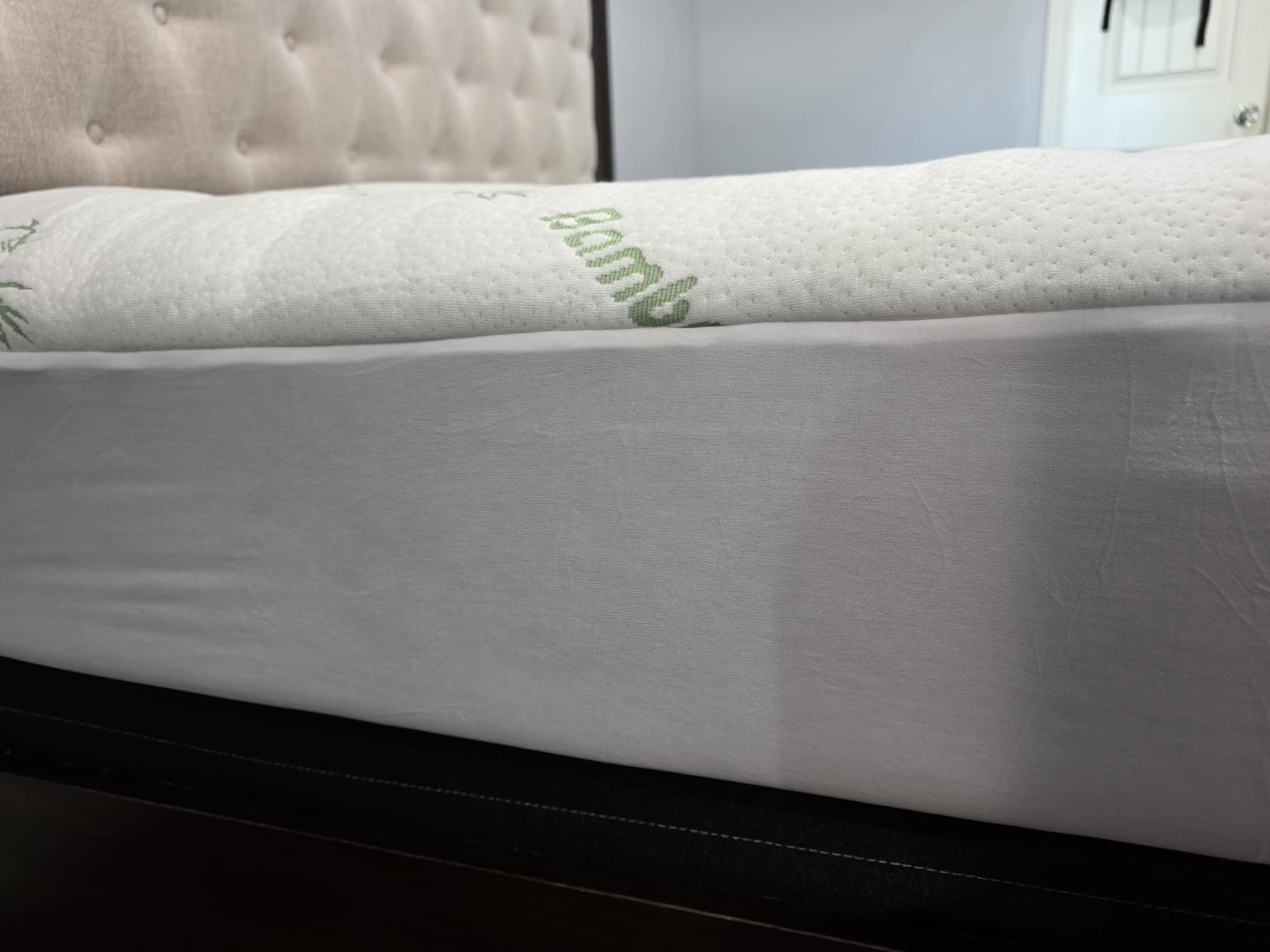 Niagara Sleep Solution Queen Ultra Soft Mattress Topper - Back Pain Relief | Rayon Derived from Bamboo, 20