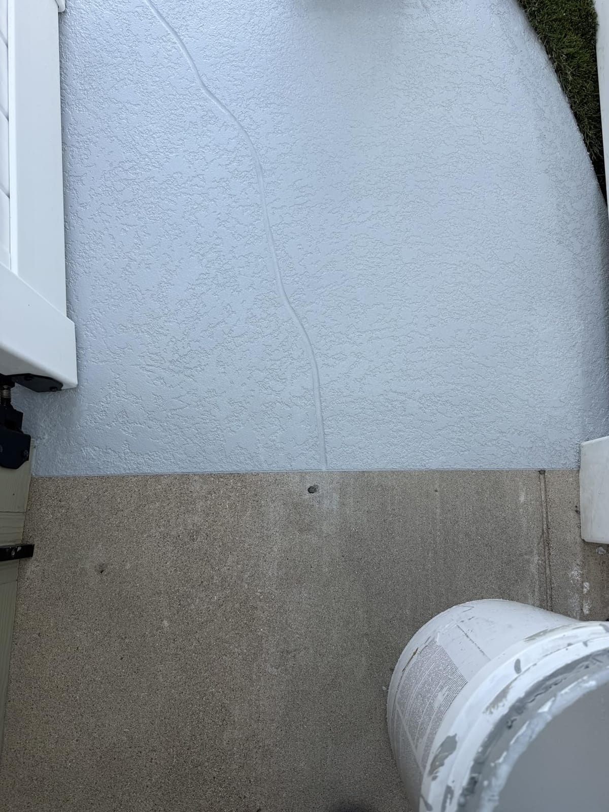 MARSHALLTOWN Sharpshooter 2.1 Texture Sprayer, 2-Gallon Hopper, Soft Grip Trigger, Easily Adjustable, 45 Degree Angle Adapter, Assembled in USA, SS21 customer photo 2