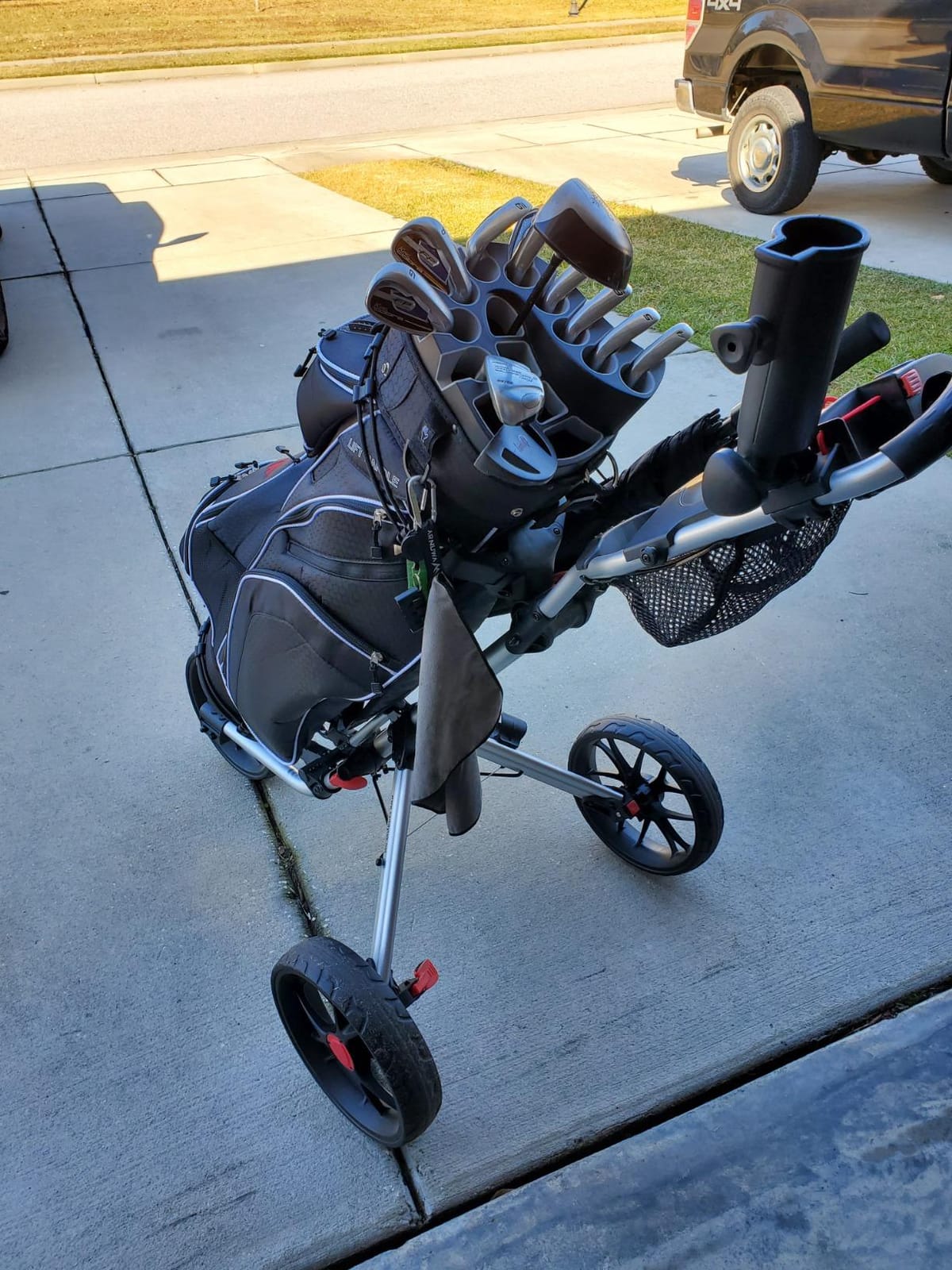 Caddytek CaddyLite 15.3 V2 Golf Push Cart - Lightweight Foldable Aluminum Cart with EVA Wheels, Foot Brake, Adjustable Handle, Umbrella Holder, Drink Holder, Scorecard Holder customer photo 2