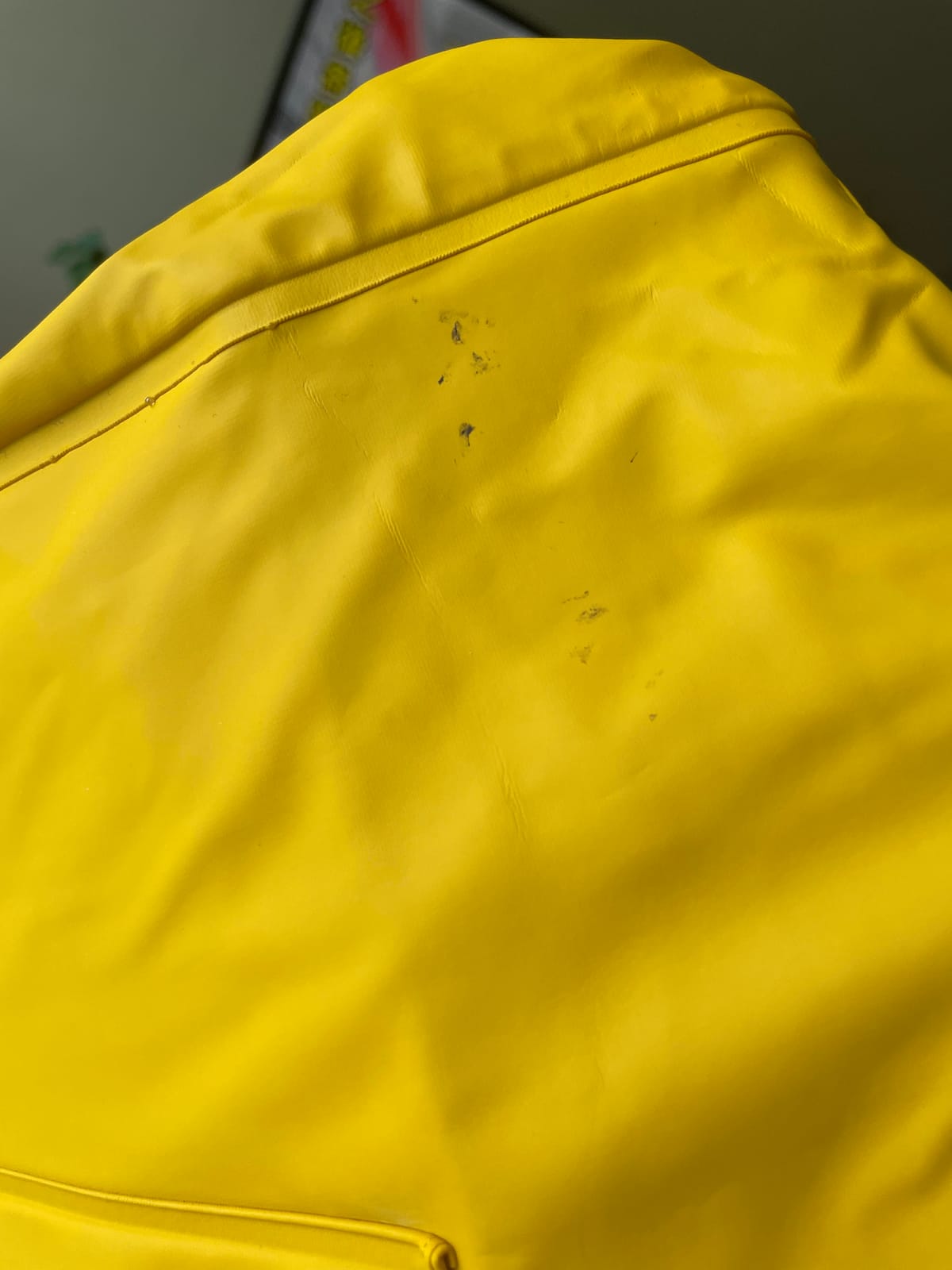 Helly-Hansen mens Moss Hooded Waterproof Windproof Raincoat Jacket customer photo 1