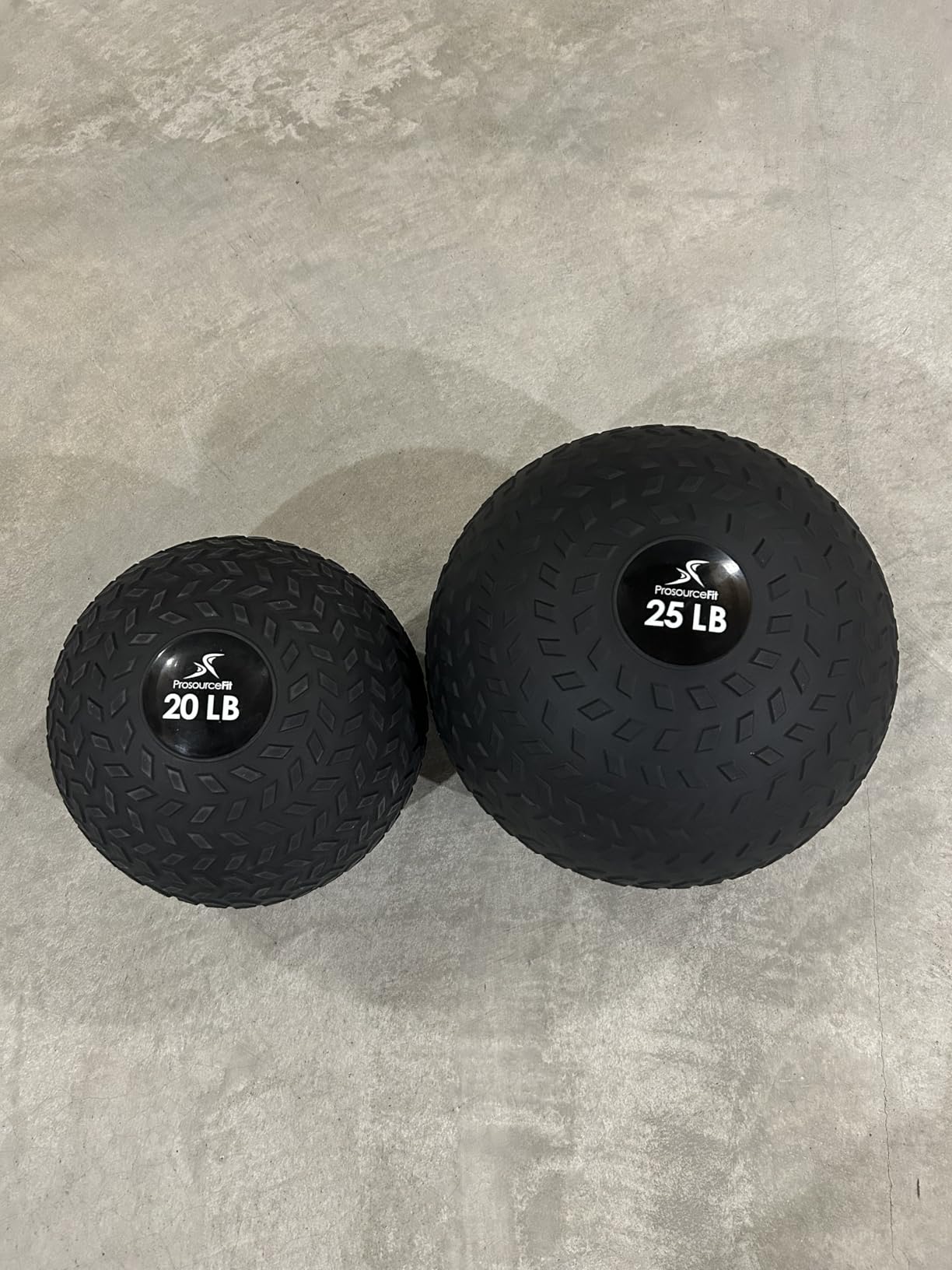 ProsourceFit Slam Medicine Balls 5, 10, 15, 20, 25, 30, 50lbs Smooth and Tread Textured Grip Dead Weight Balls for Strength and Conditioning Exercises, Cardio and Core Workouts customer photo 2