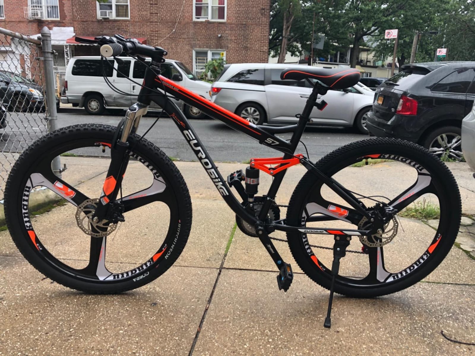 EUROBIKE Mountain Bike, 21-Speed, 27.5-Inches, Adult Bike, Dual Suspension Bike (3-Spoke Wheel) customer photo 1