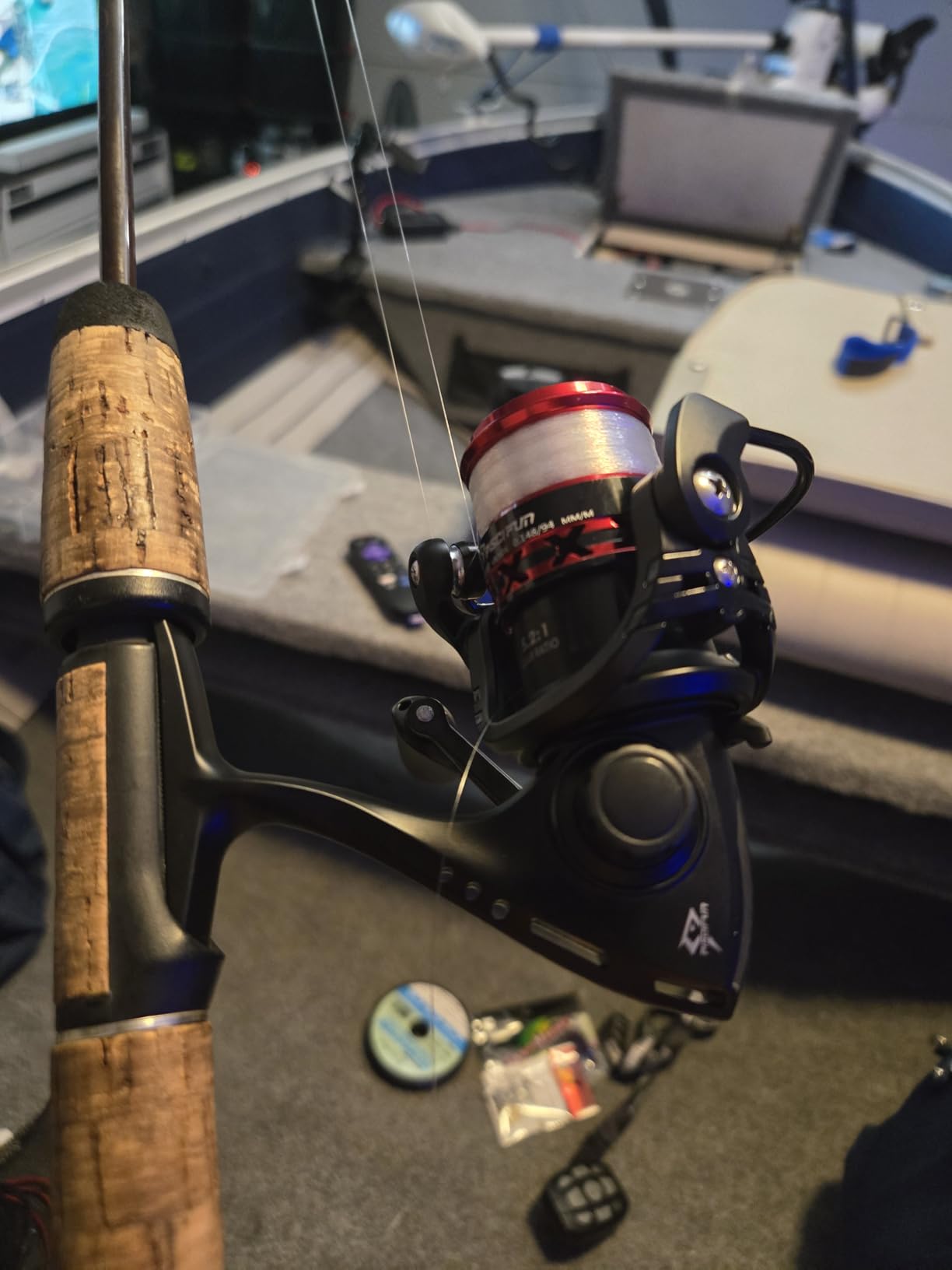 Piscifun Flame Spinning Reel, Lightweight, 22lb Max Drag, 9+1BB | Carbon fiber drag, smooth retrieve, 500-5000 sizes=