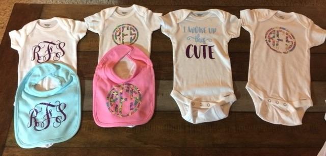 Cricut EasyPress 2 - 9 in x 9 in Heat Press - Heat Transfer Machine for T-Shirts, Tote Bags, Baby Clothes, Decor, & More - Easy to Use - Raspberry customer photo 2