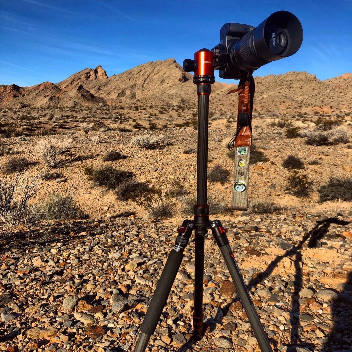 GEEKOTO Carbon Fiber Camera Tripod with 1/4