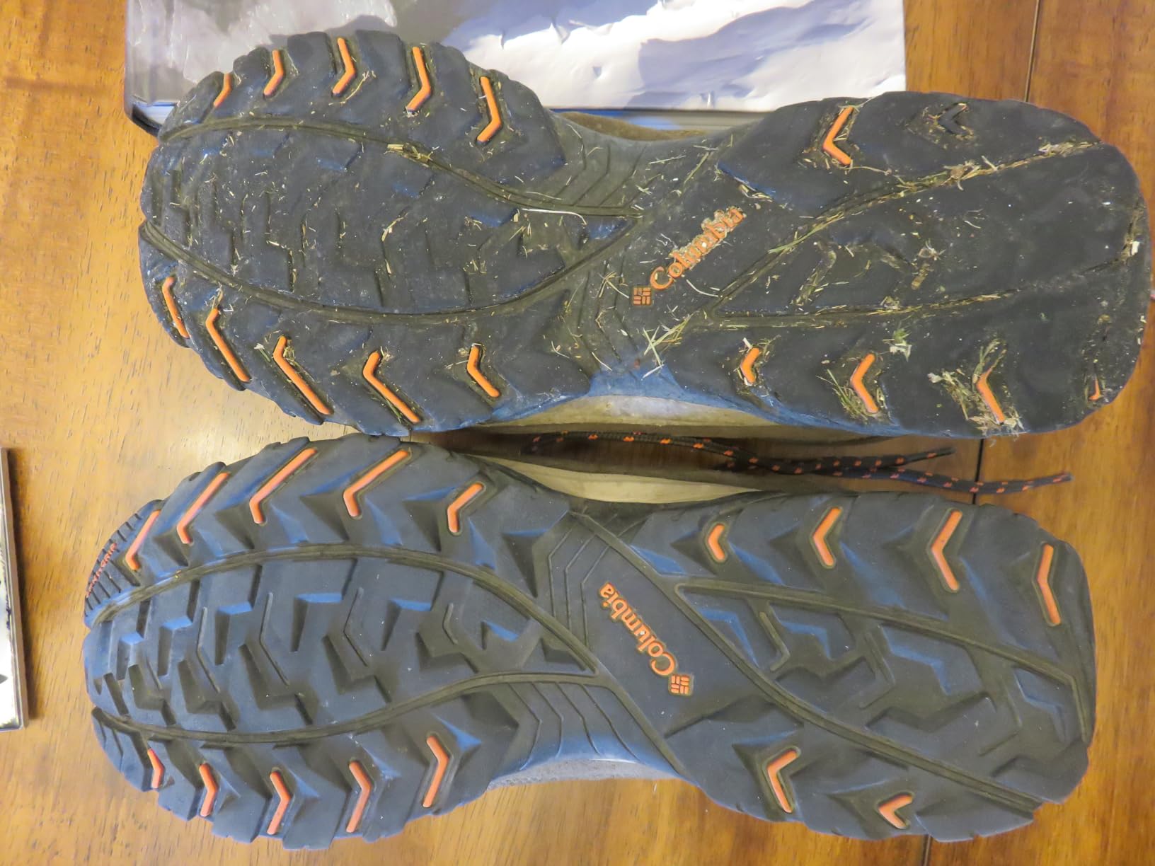 Columbia Men's Crestwood Hiking Boots customer photo 2