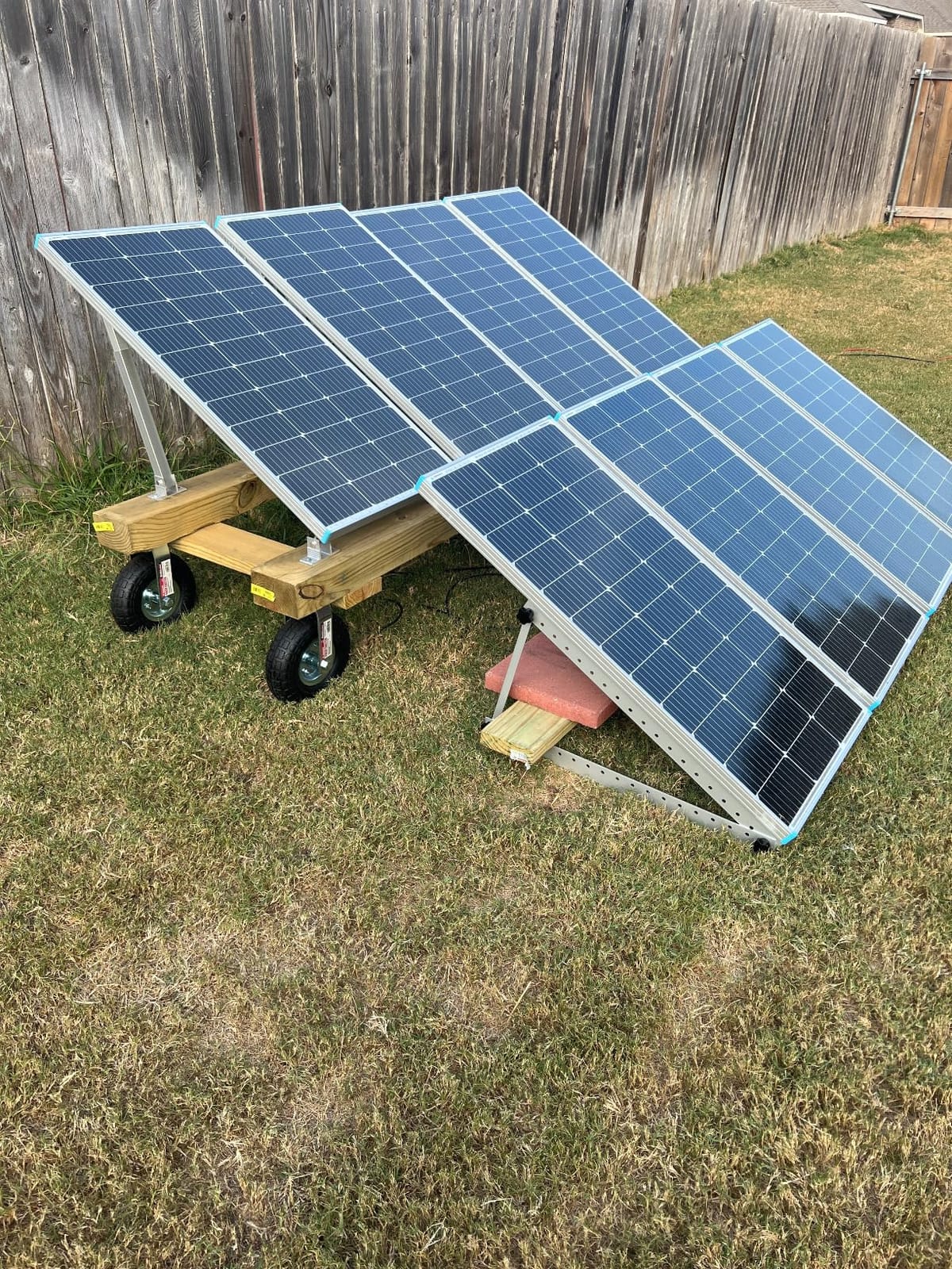 Renogy Solar Panels 100W 2PCS, N-Type Solar Panel 25% High-Efficiency 16BB | 200 Watt Solar Panel for 12V Battery Systems, IP67 PV Module for RV Marine Rooftop Farm Trailer Cabin Home Off-Grid customer photo 2