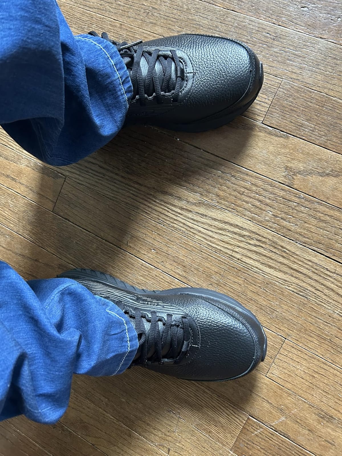 Brooks Men's Addiction Walker 2 Walking Shoe customer photo 1
