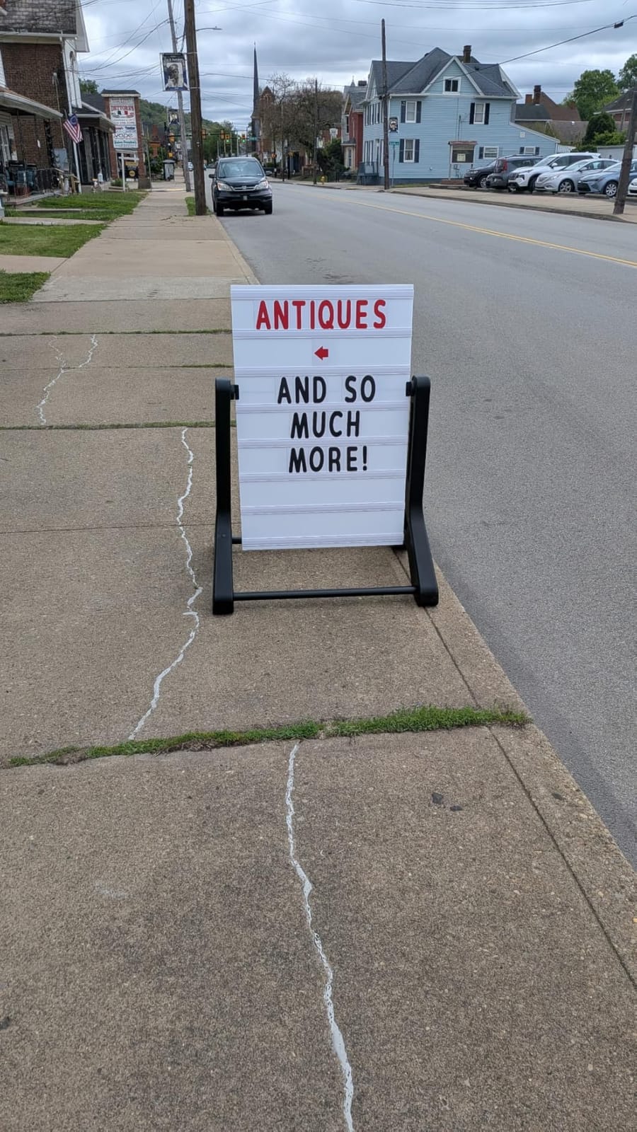 Swinging Changeable Message Sidewalk Sign: 24