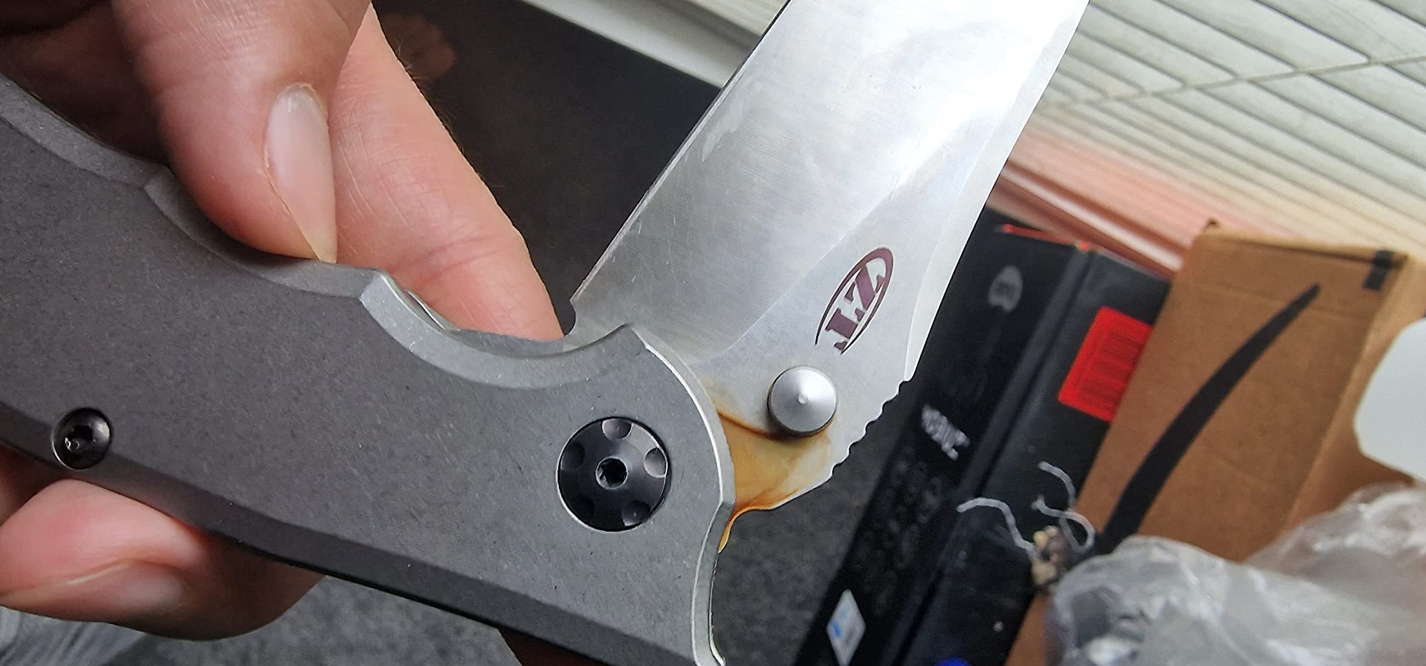 Zero Tolerance Hinderer Pocketknife; 3.5-Inch CPM 20CV Steel Blade, KVT Ball-Bearing Opening System, Flipper, Reversible Deep Carry Clip, Titanium Handle, Made in USA (0562TI) customer photo 2