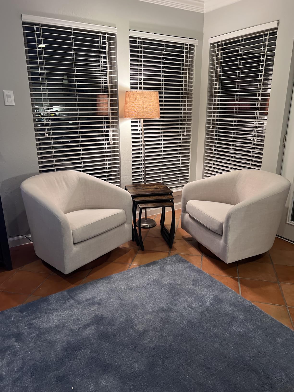 SRIWATANA Nesting Tables, Vintage Side End Tables Living Room, Coffee Snack Table Set of 3 customer photo 2