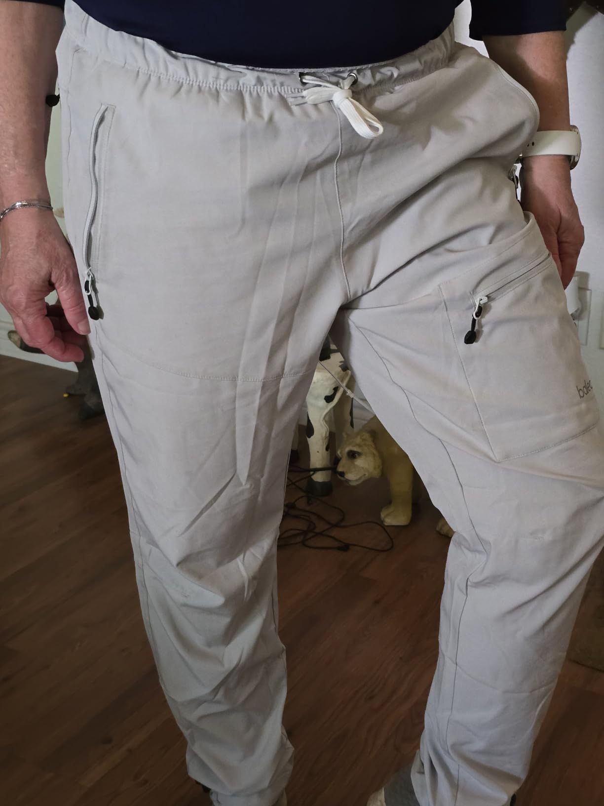 baleaf Women's Hiking Pants Quick Dry Lightweight Water Resistant Elastic Waist Cargo Pants for All Seasons customer photo 1