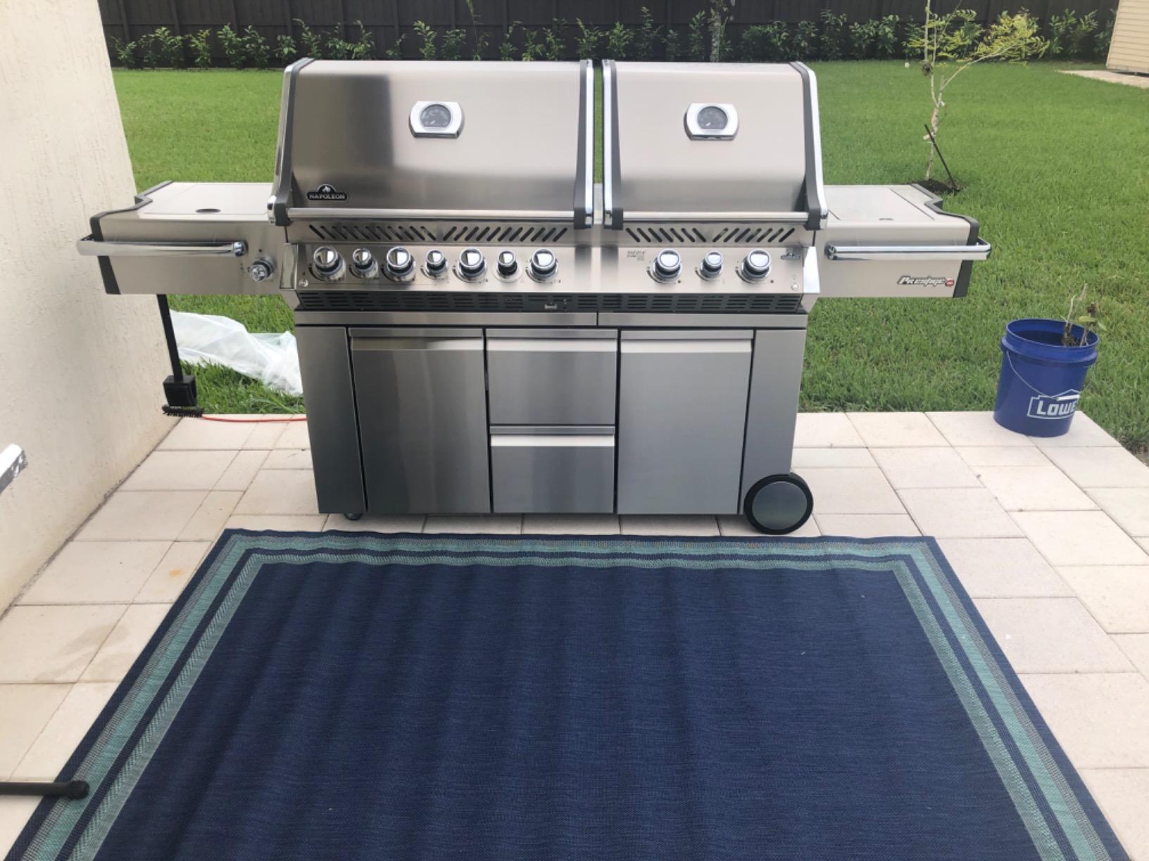 Napoleon PRO825RSBIPSS-3 Prestige PRO 825 RSBI Propane Gas Grill, sq.in. + Infrared Rear & Bottom Range Burner, Stainless Steel customer photo 1