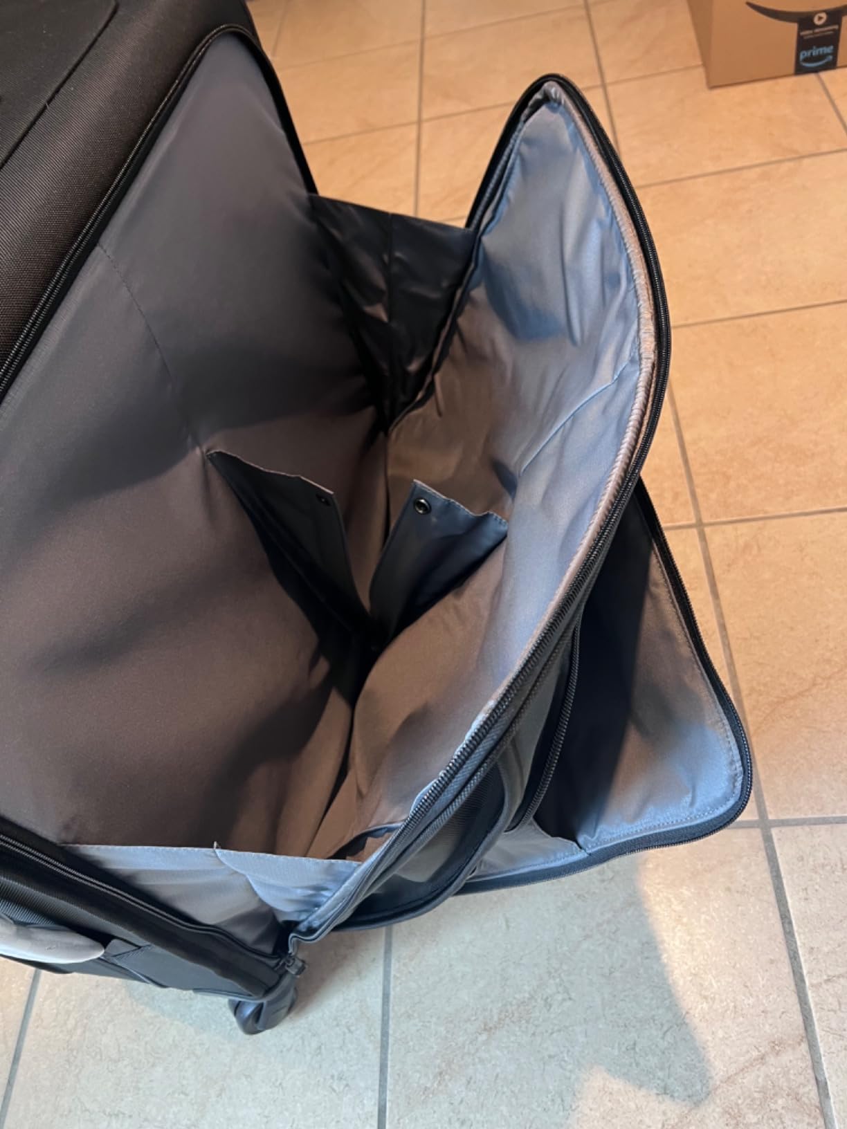 TUMI - Alpha Large 4-Wheeled Garment Bag - Clothing Bag for Hanging Suits, Dresses & Coats - With TSA Lock - Midnight Black customer photo 1