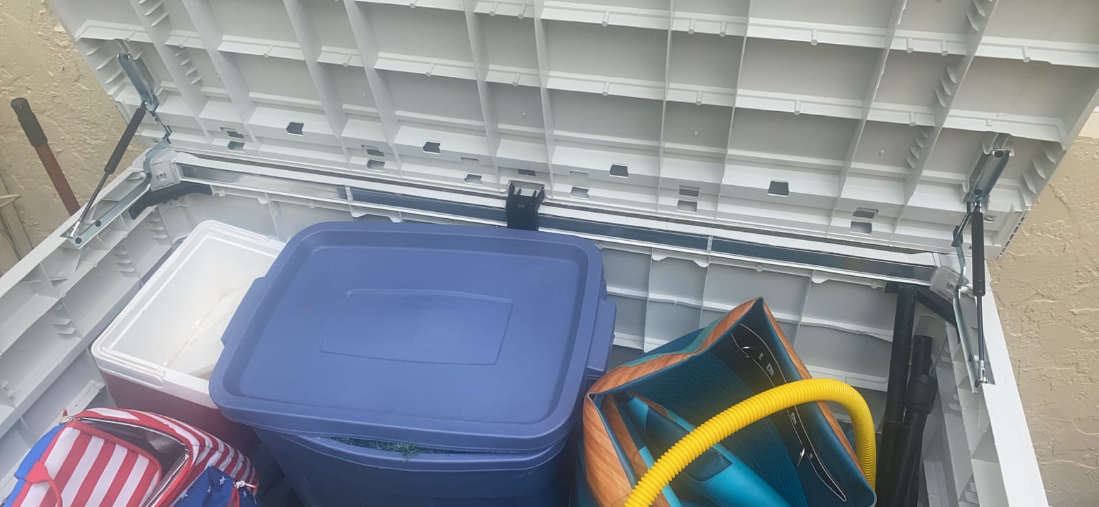 Keter XXL 230 Gallon Deck Storage Box Outdoor Patio Container ~ White customer photo 1