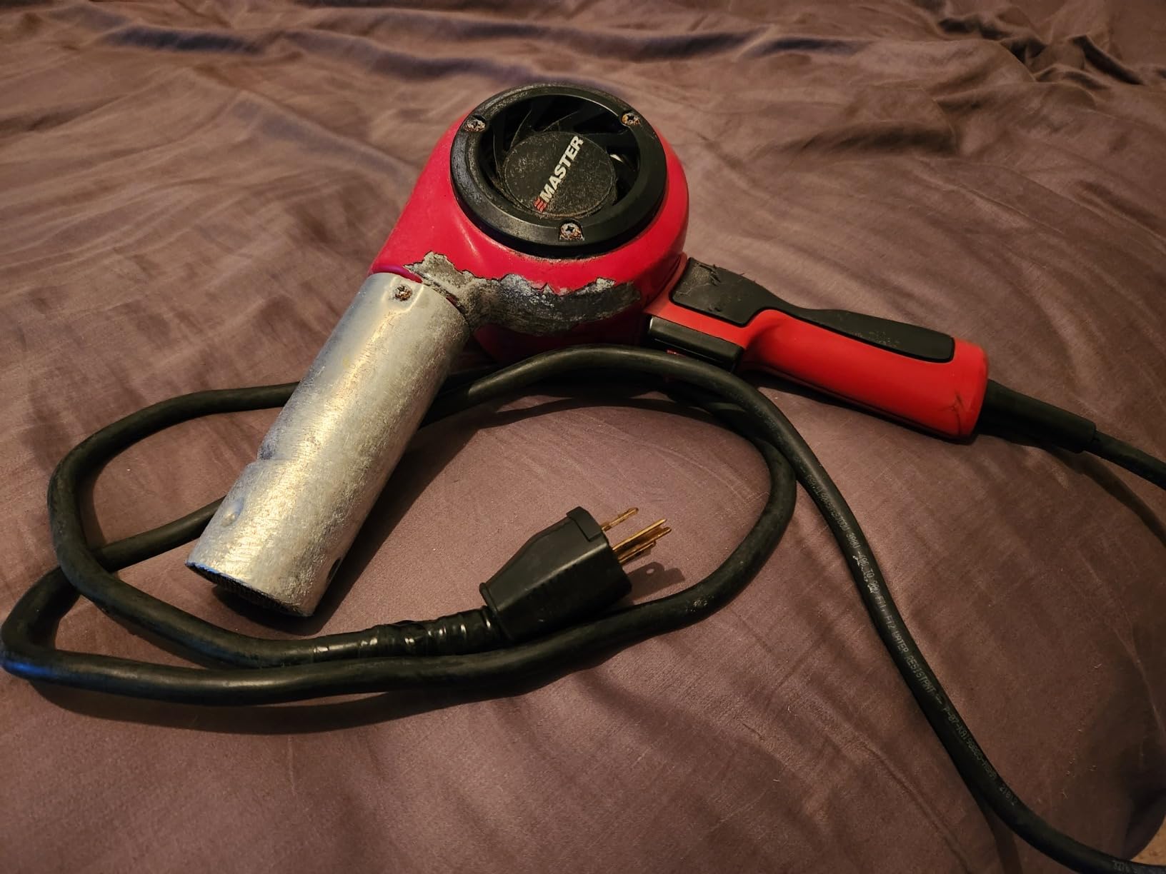 Master Appliance HG-501D Industrial Heat Gun, High Airflow, Quick Change Plug-In Heating Element, 1200F, 120V, 1740W, 14.5 Amps, Engineered In USA customer photo 1