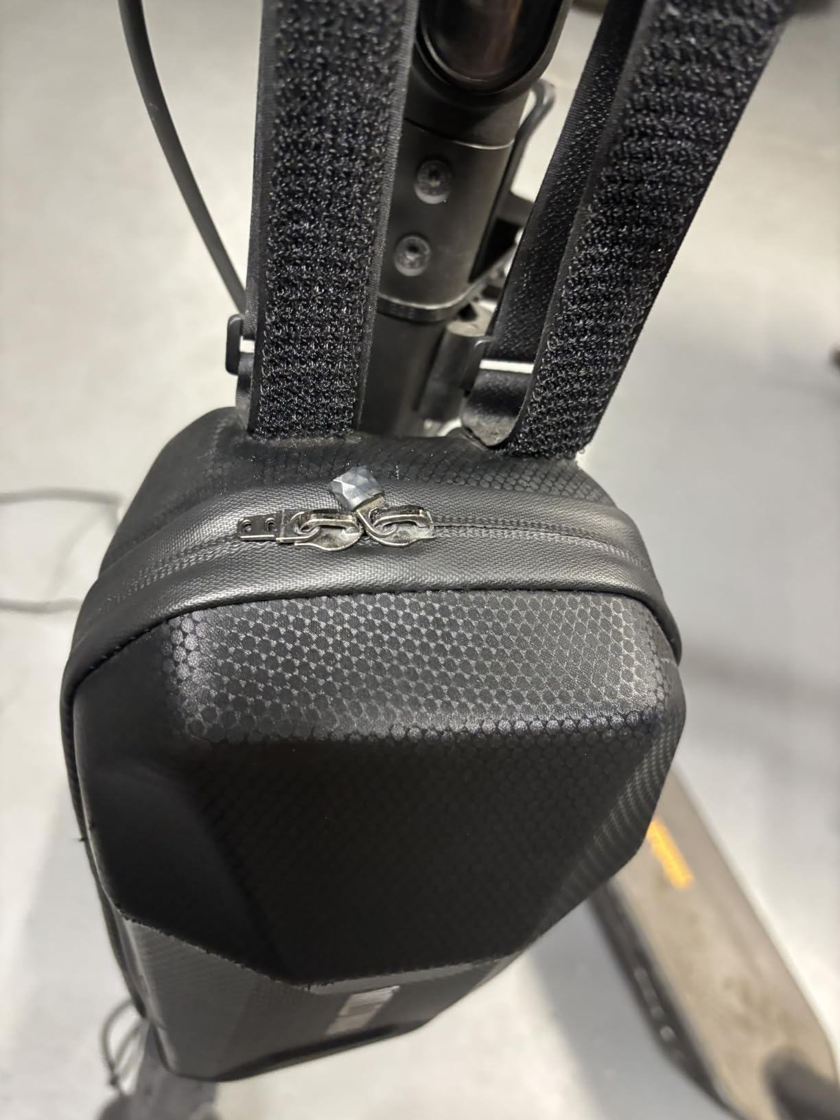 WILD MAN Hard Shell Waterproof Scooter Storage Bag for Kick Scooters Folding Bike (3L) customer photo 1