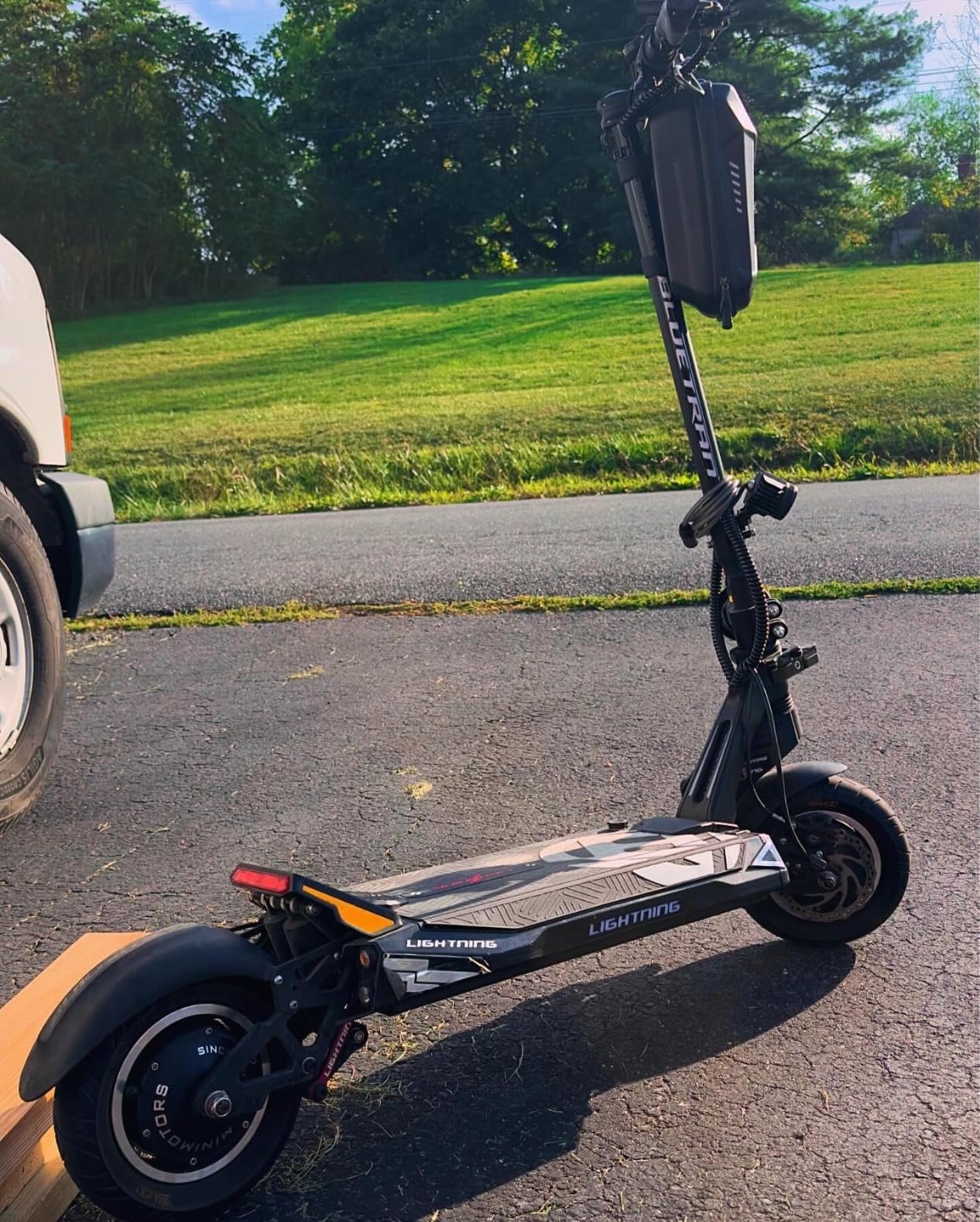 WILD MAN Hard Shell Waterproof Scooter Storage Bag for Kick Scooters Folding Bike (3L) customer photo 2