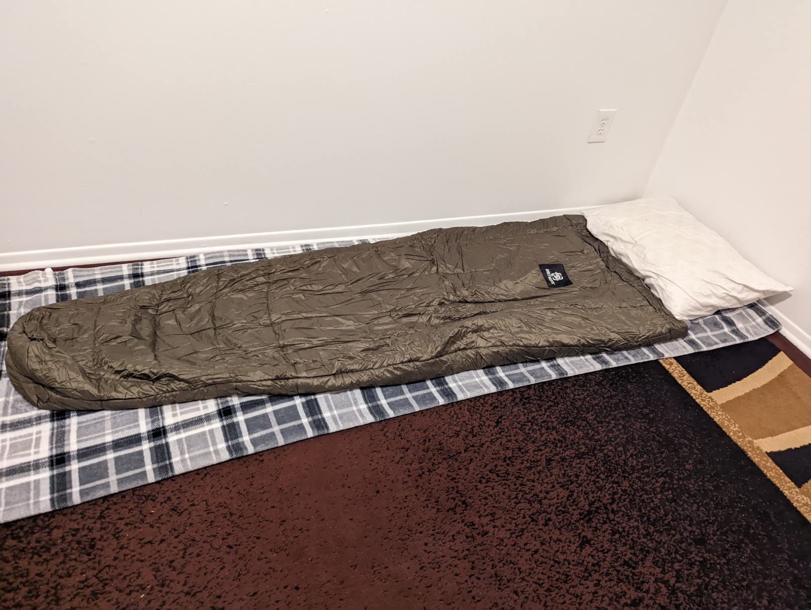 OneTigris Featherlite Ultralight Sleeping Quilt, Weighs 35oz, Warm Hammock Topquilt 40 Degree, with Footbox, Perfect for Outback Camping, Hiking, Backpacking and Hammocks customer photo 1
