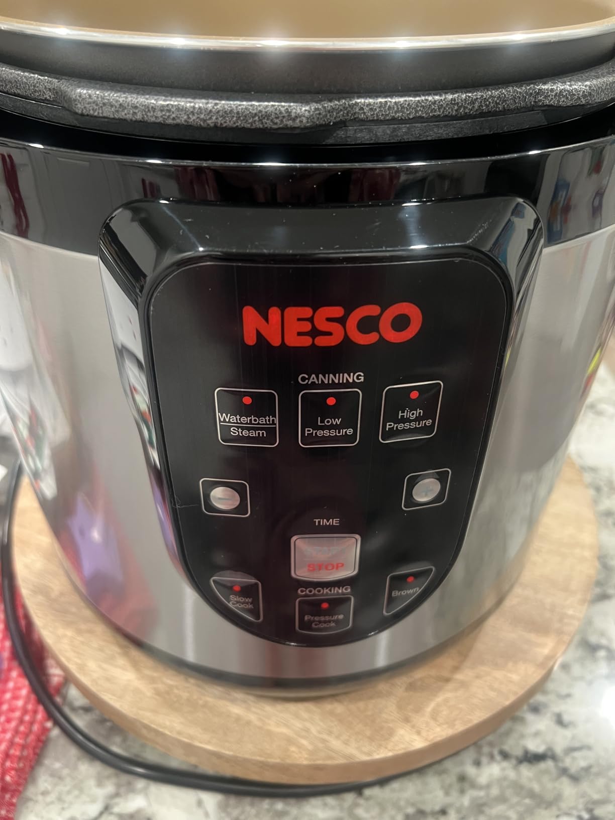 NESCO NPC-9 Smart Electric Pressure Canner and Cooker for Home Food Preservation, 9.5-Quart Stainless Steel with Digital Controls customer photo 1