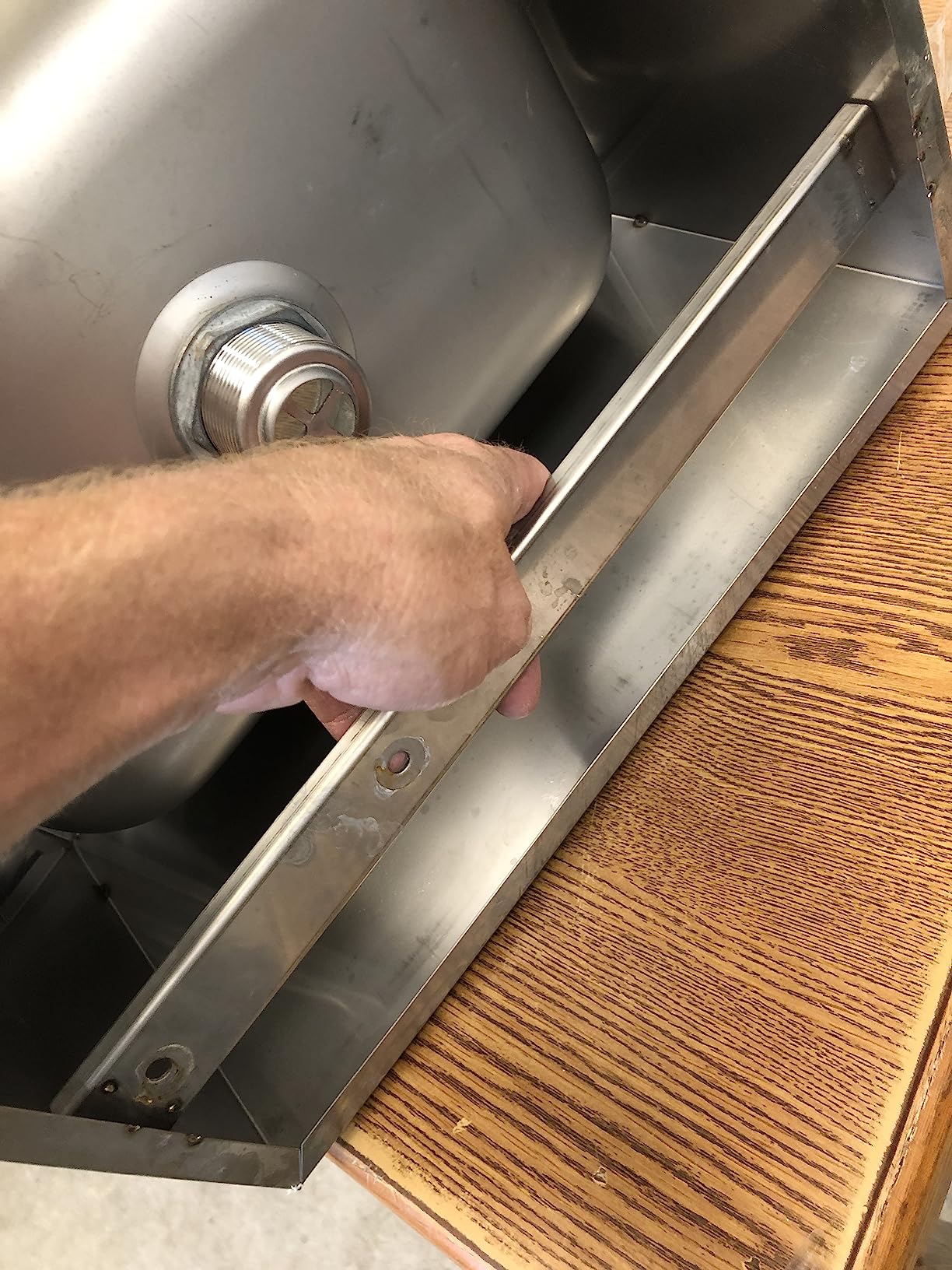 Commercial Stainless Steel Wall-Mount Hand Sink with Side Splash with Knee Pedals - Dimensions 15x17 customer photo 1