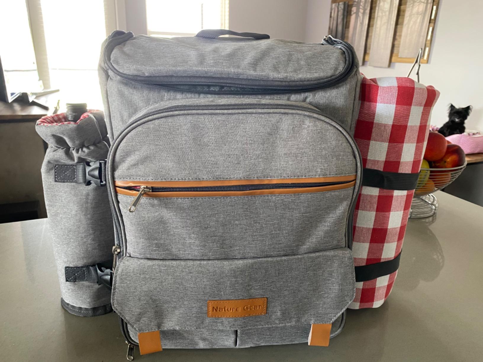 Nature Gear Picnic Backpack for 4, Insulated Picnic Set with Dinnerware, Wine Cooler, Blanket & Cutlery Service, Waterproof Outdoor Bag for Beach, Camping, Travel & Park, Red customer photo 2