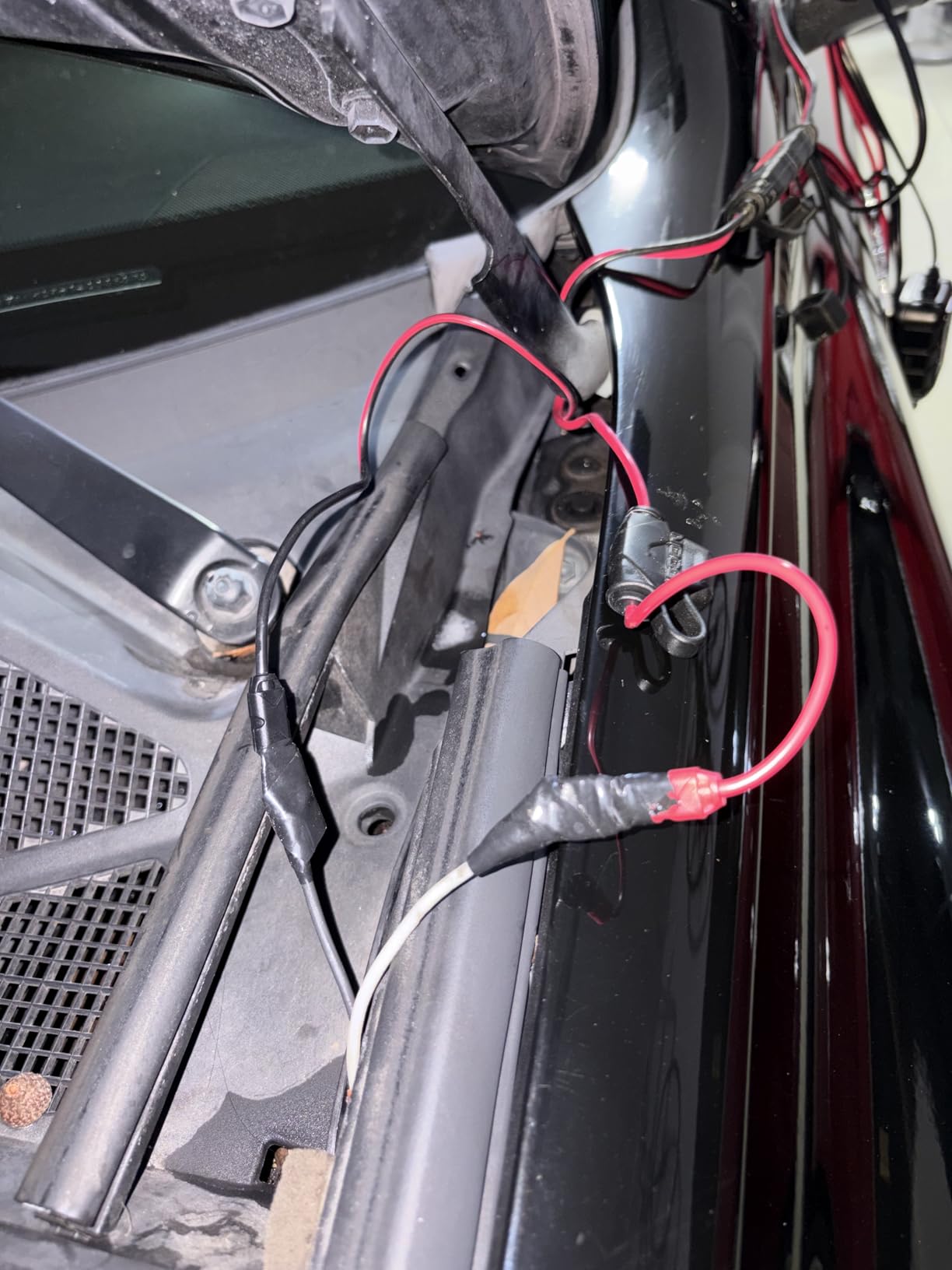 NOCO GENIUS2 2A 6/12V Smart Battery Charger, Trickle Charger & Maintainer | Overcharge Protection, Desulfator, Temperature Compensation, Force Mode, For Lead-Acid (Wet, Gel, AGM) & Lithium (LiFePO4) customer photo 2