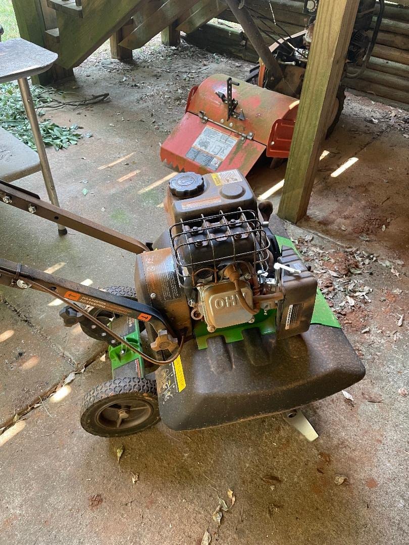 Earthquake 35310 2-in-1 Front Tine Tiller/Cultivator, 79cc 4-Cycle Viper Engine, Gear Drive Transmission, Forged Steel Tines customer photo 1