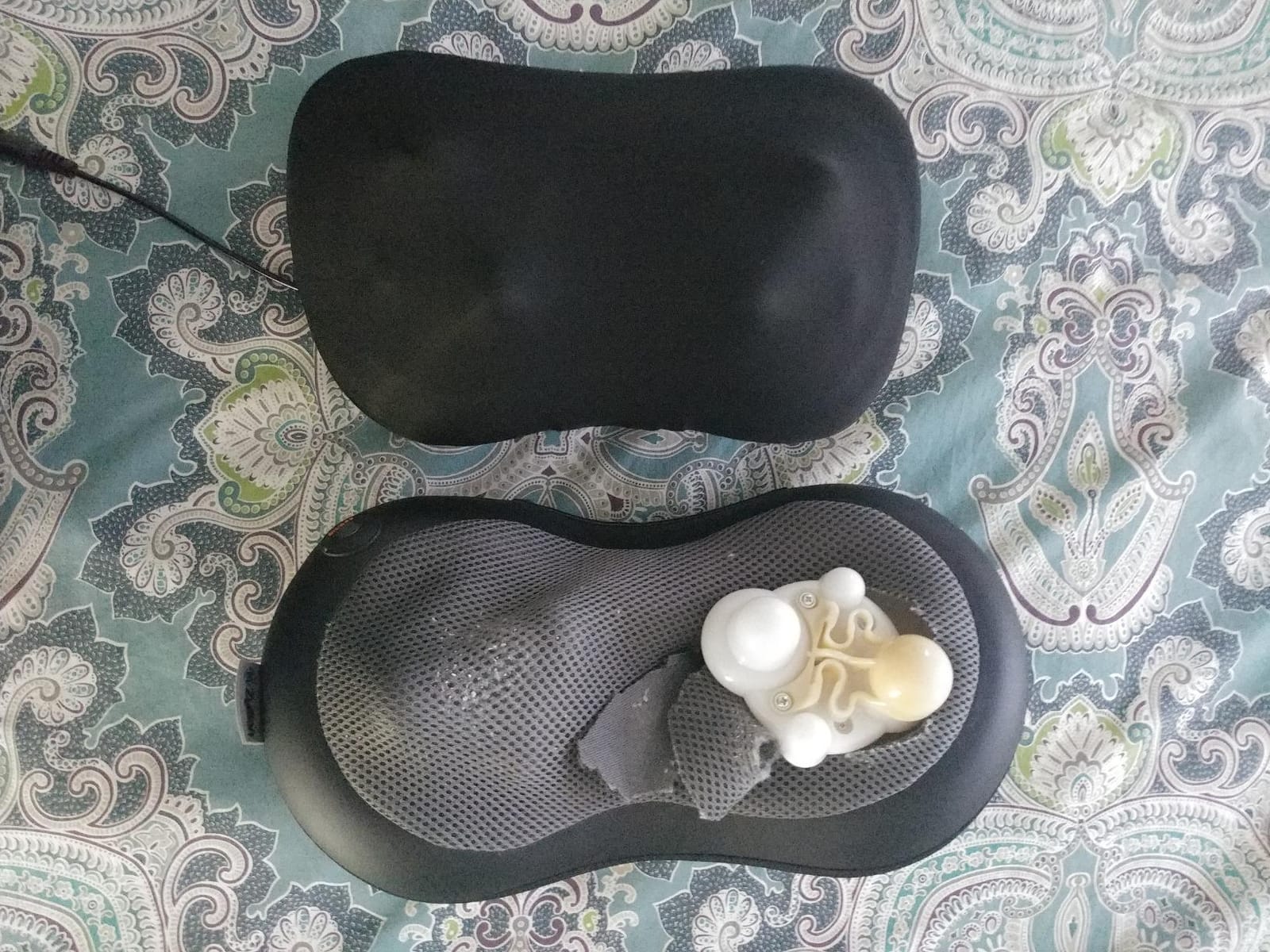 Etekcity FSA Eligible Cordless Neck Massager for Pain Relief Deep Tissue | HSA eligible, rechargeable shiatsu neck, back and shoulder massager with heat customer photo 2