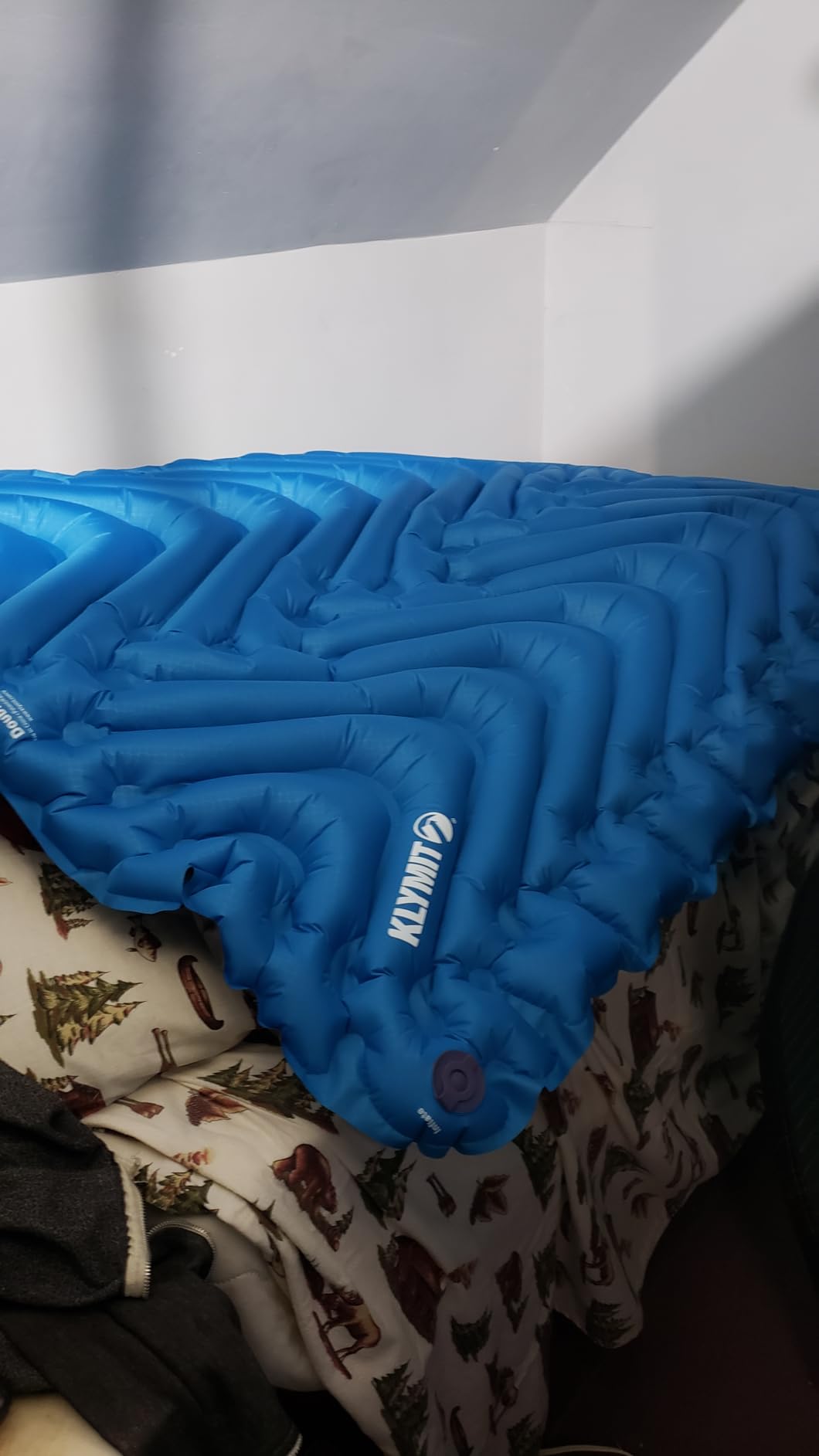KLYMIT Double V Inflatable Sleeping Pad | Thick, Lightweight, Easy to Inflate, Foldable Air Bed Mattress for Camping & Backpacking customer photo 2