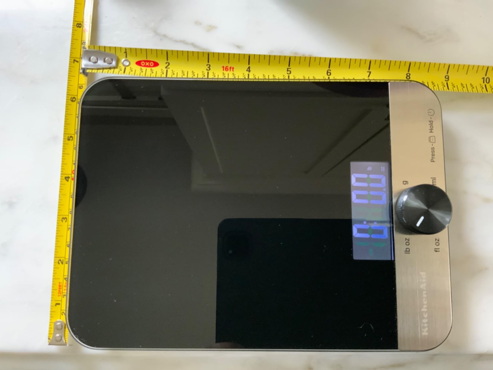 KitchenAid KQ908 Glass Surface 11 Pound Capacity Digital Kitchen and Food Scale, Scale for Food Ounces and Grams, Dry and Liquid Ingredients, Black customer photo 1